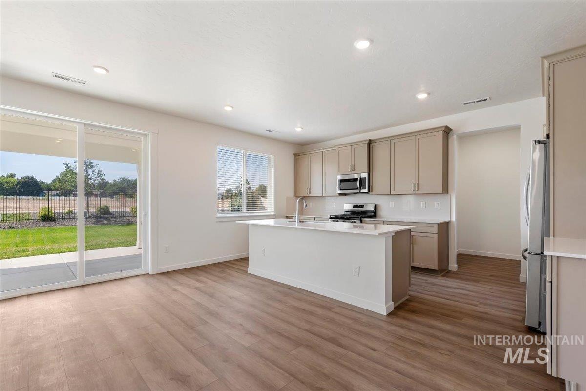 4318 Portofino Way, Caldwell, Idaho 83605, 4 Bedrooms, 3 Bathrooms, Residential For Sale, Price $588,000, 98998134