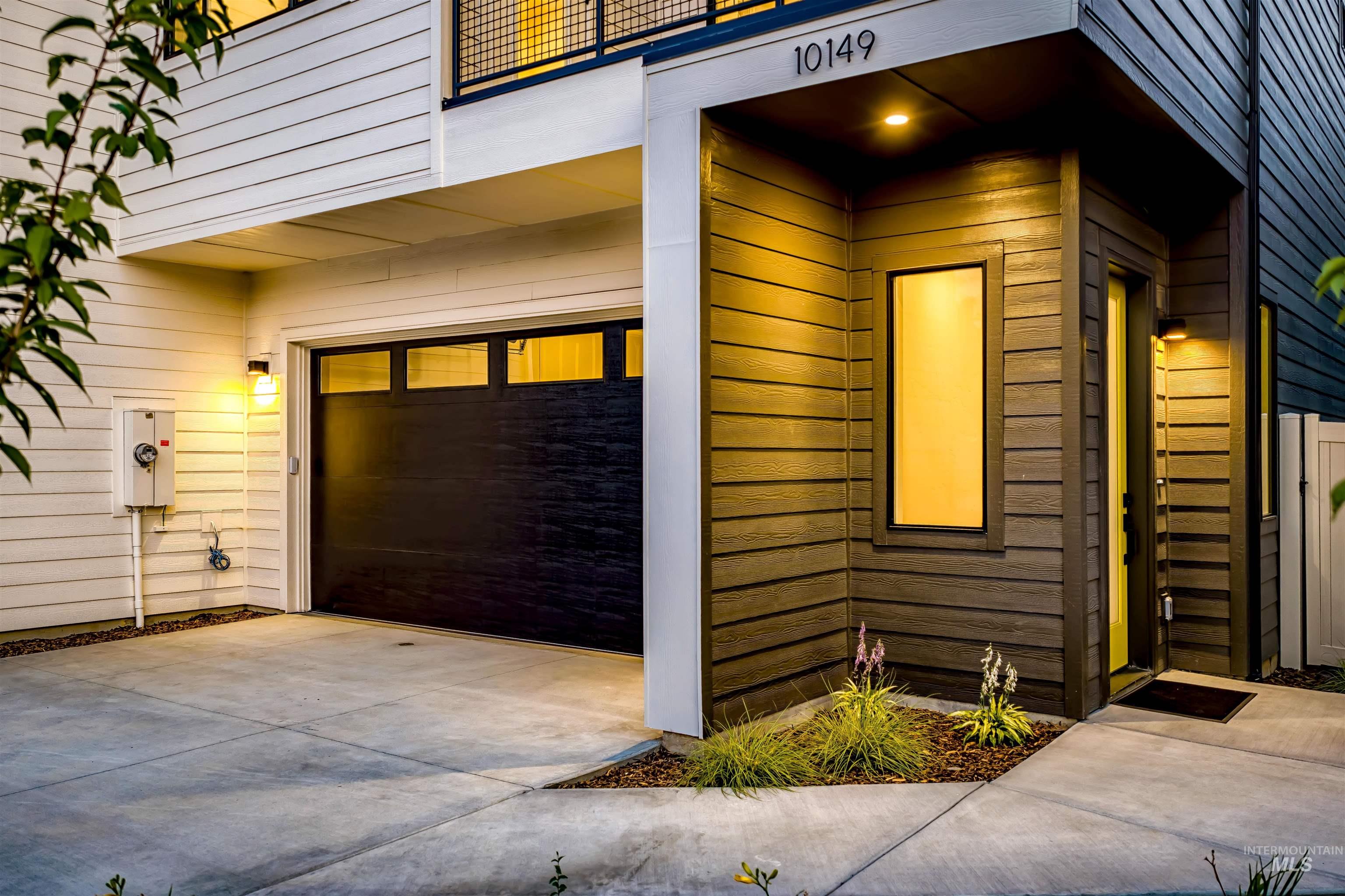 10149 W Southerland Dr, Boise, Idaho 83709, 3 Bedrooms, 2.5 Bathrooms, Residential For Sale, Price $554,900, 98998136