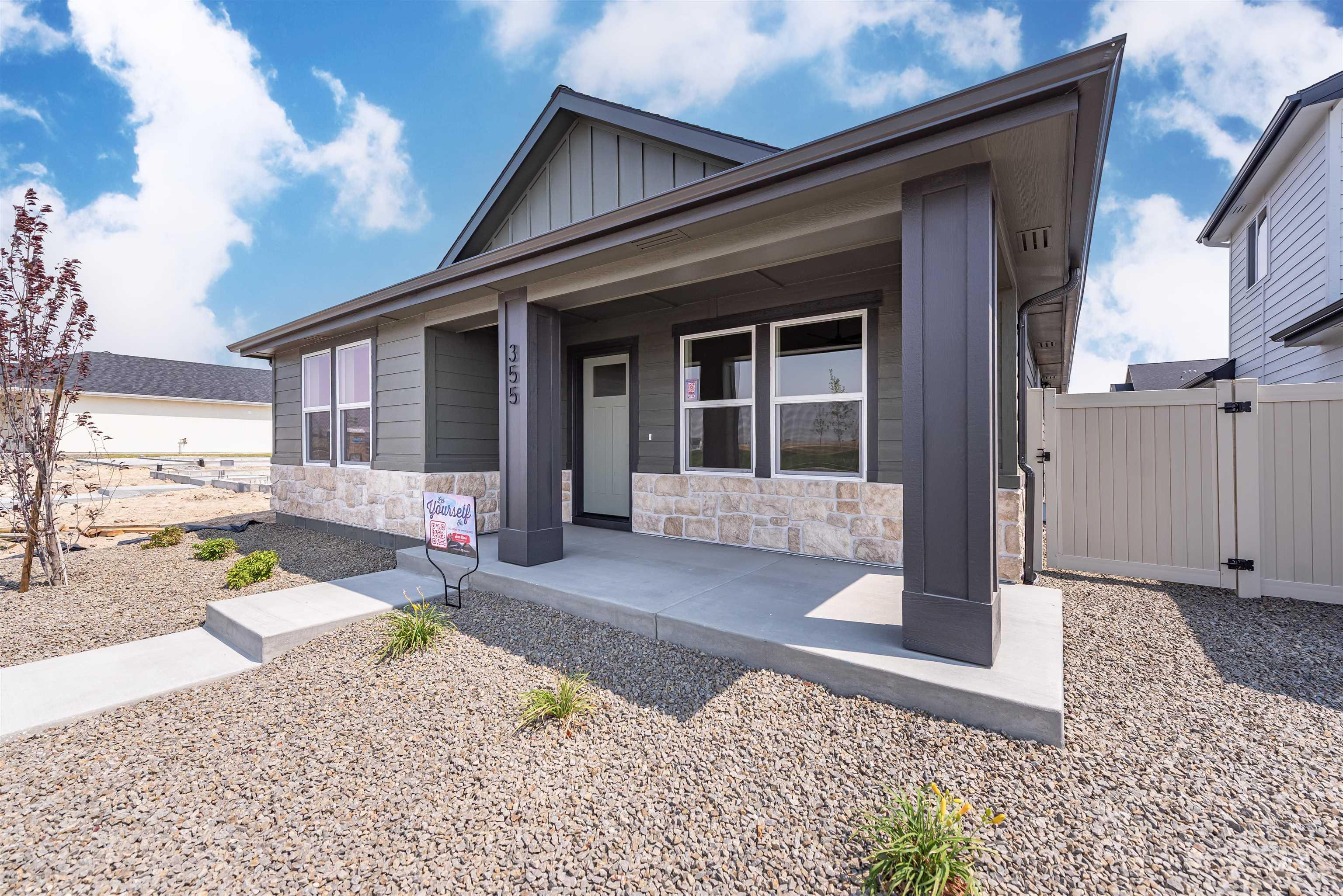 355 E. Chevy Dr., Boise, Idaho 83716, 3 Bedrooms, 2 Bathrooms, Residential For Sale, Price $374,900,MLS 98998137