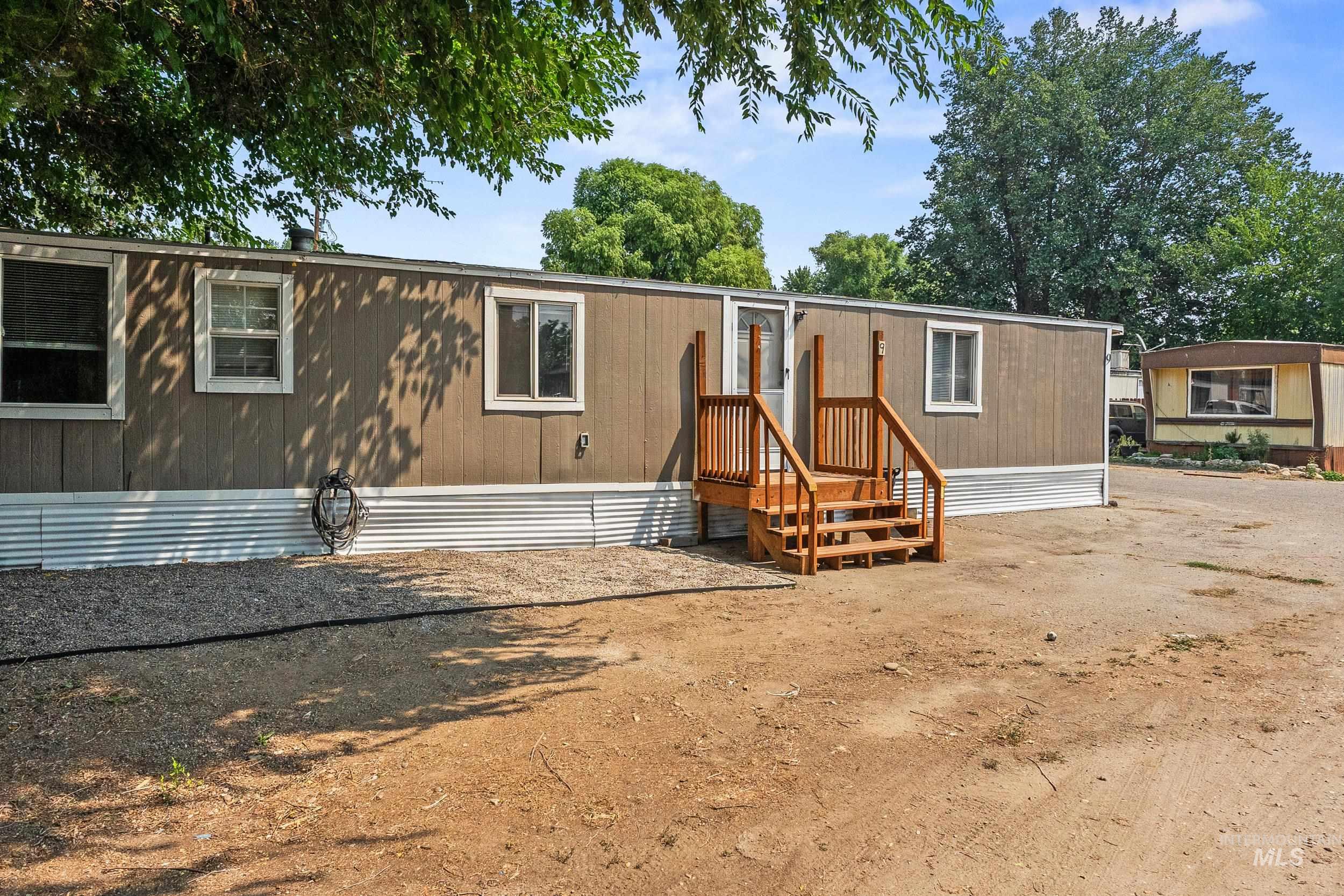 4620 N Pierce Park Ln, Boise, Idaho 83714, 2 Bedrooms, 1 Bathroom, Residential For Sale, Price $60,000, 98998141
