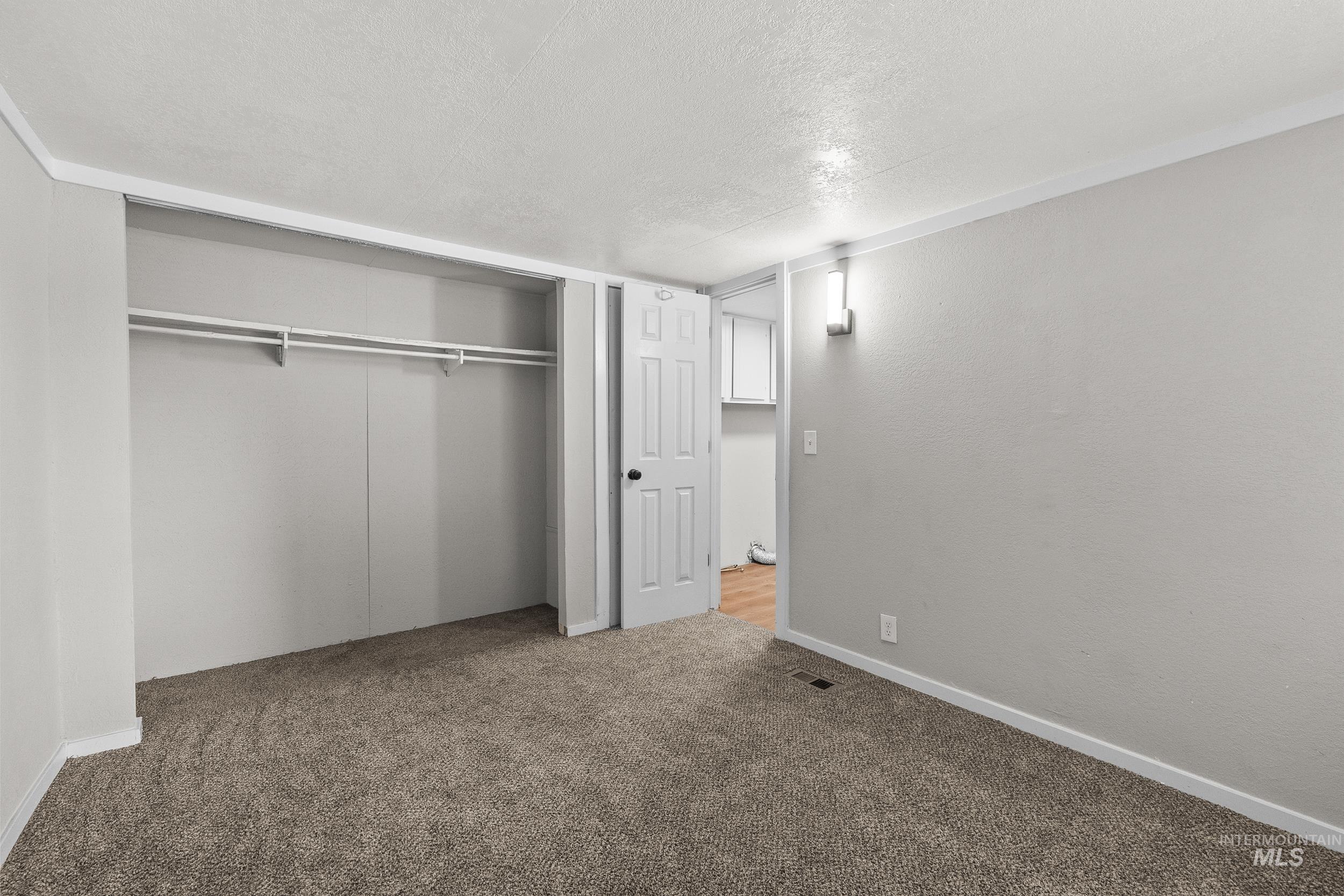 4620 N Pierce Park Ln, Boise, Idaho 83714, 2 Bedrooms, 1 Bathroom, Residential For Sale, Price $60,000, 98998141