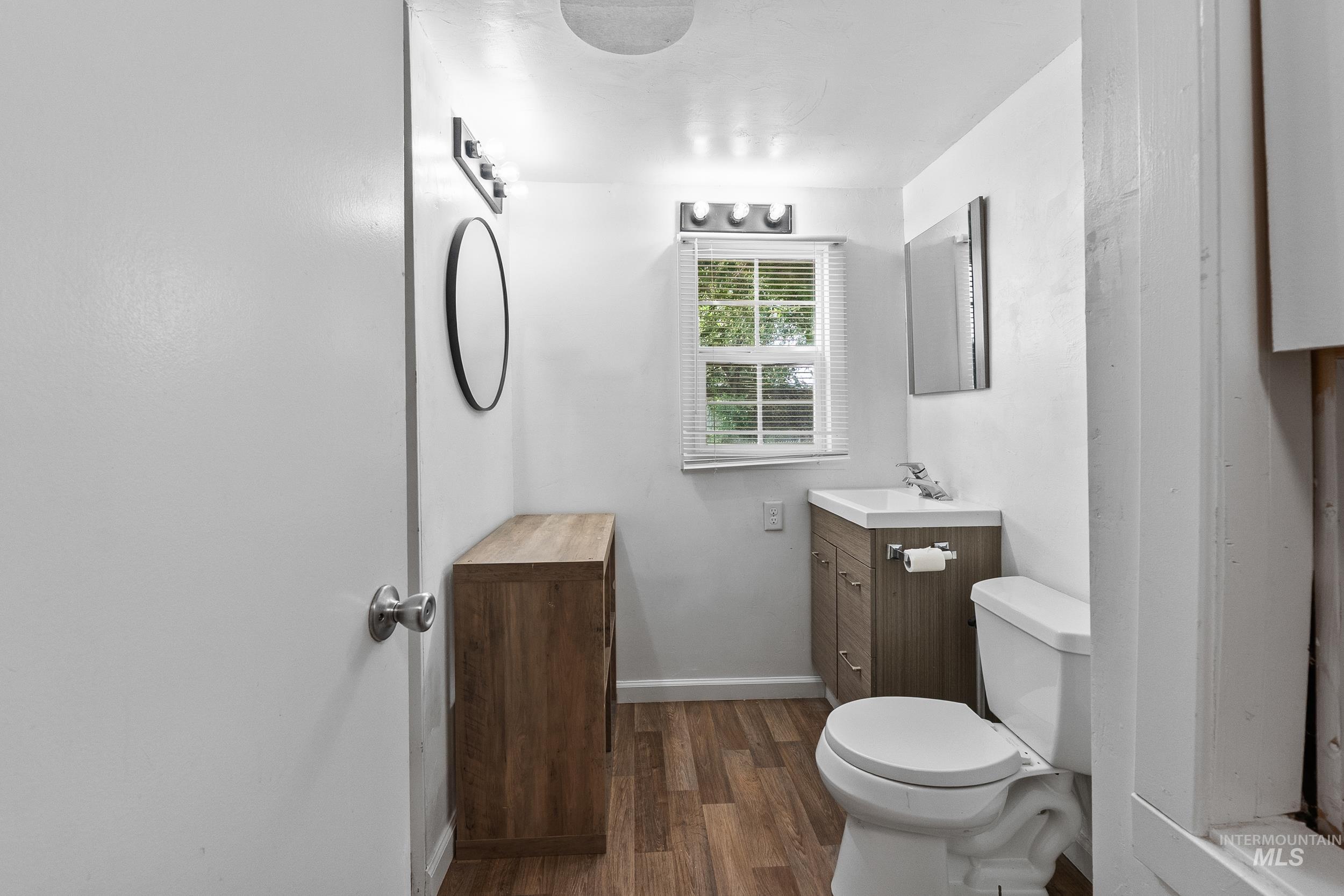 4620 N Pierce Park Ln, Boise, Idaho 83714, 2 Bedrooms, 1 Bathroom, Residential For Sale, Price $60,000, 98998141