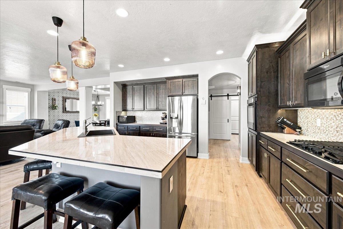 12562 S Carriage Hill Way, Nampa, Idaho 83686, 5 Bedrooms, 3.5 Bathrooms, Residential For Sale, Price $710,000, 98998146