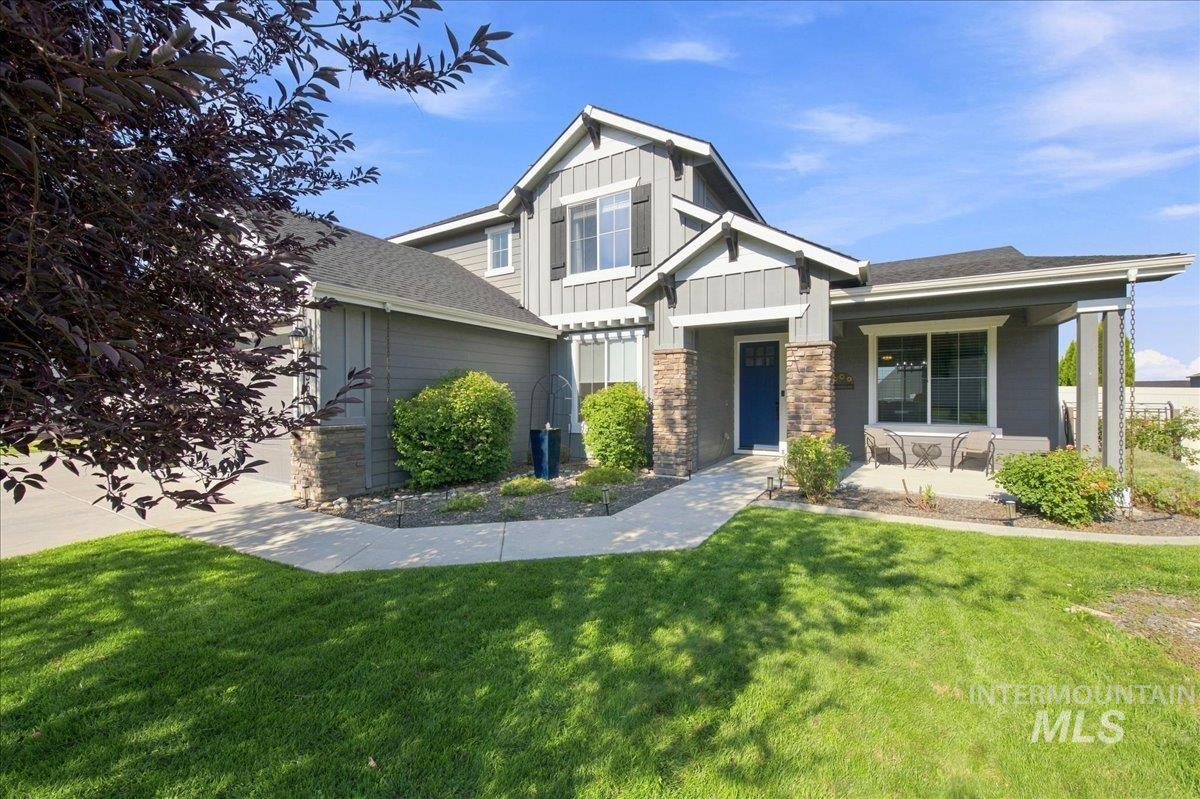 12562 S Carriage Hill Way, Nampa, Idaho 83686, 5 Bedrooms, 3.5 Bathrooms, Residential For Sale, Price $710,000, 98998146