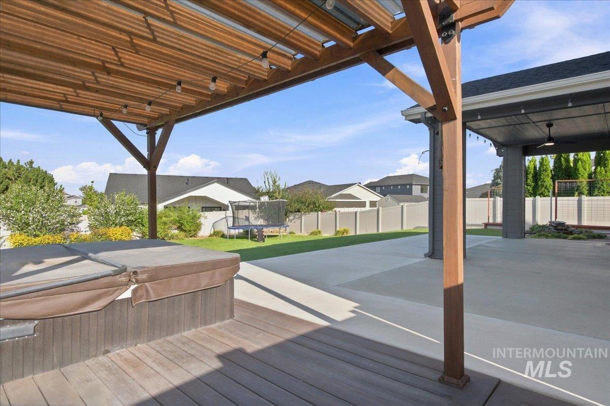 12562 S Carriage Hill Way, Nampa, Idaho 83686, 5 Bedrooms, 3.5 Bathrooms, Residential For Sale, Price $710,000, 98998146
