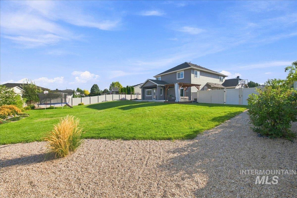 12562 S Carriage Hill Way, Nampa, Idaho 83686, 5 Bedrooms, 3.5 Bathrooms, Residential For Sale, Price $710,000, 98998146