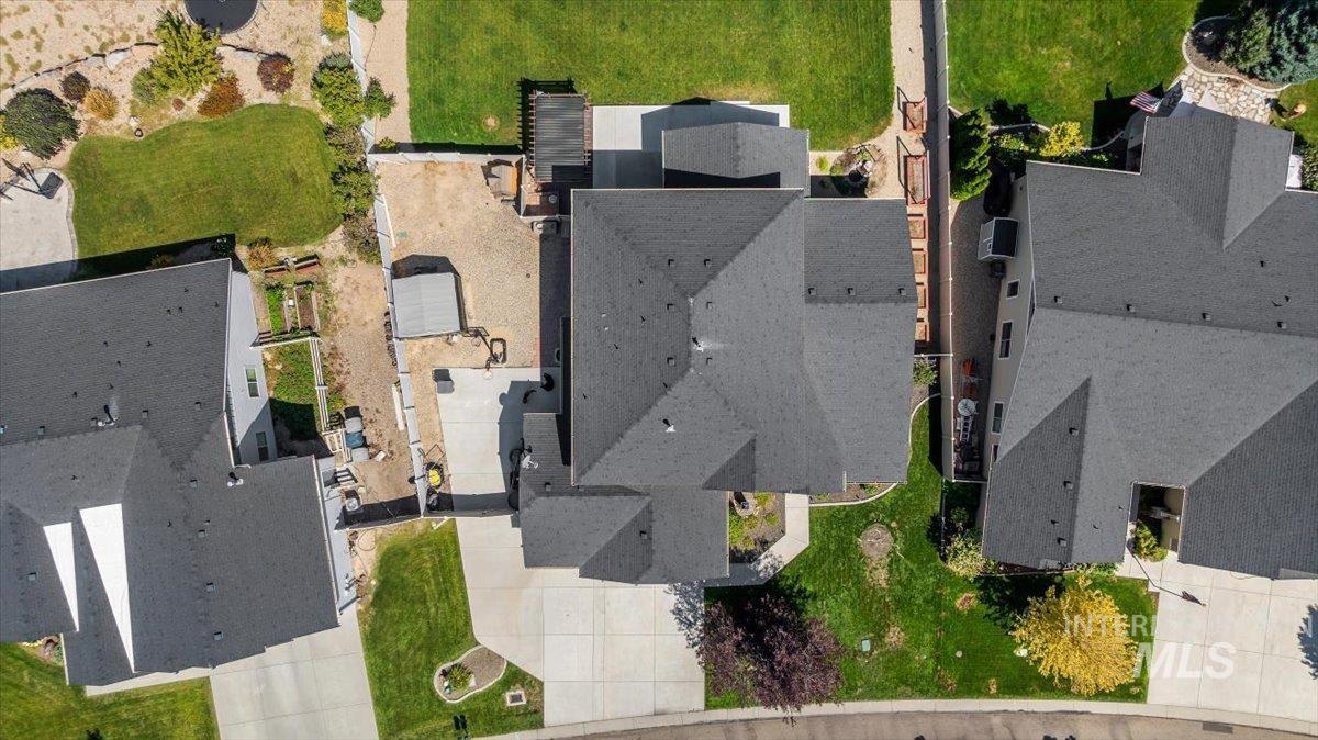 12562 S Carriage Hill Way, Nampa, Idaho 83686, 5 Bedrooms, 3.5 Bathrooms, Residential For Sale, Price $710,000, 98998146