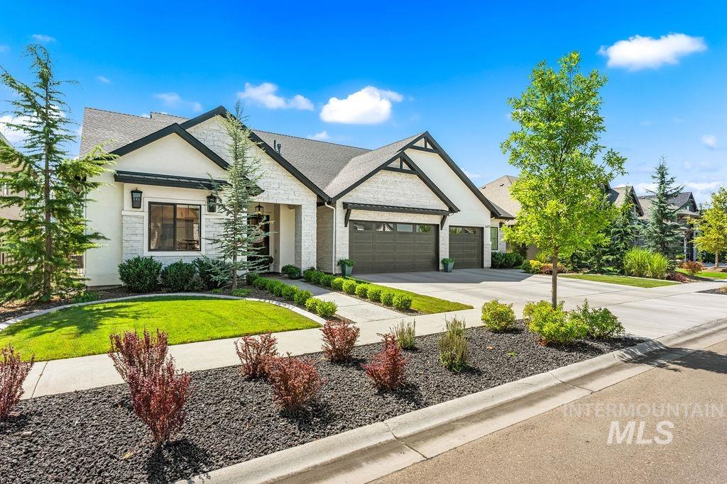 6401 W Biathlon, Eagle, Idaho 83616, 4 Bedrooms, 3 Bathrooms, Residential For Sale, Price $1,239,900, 98998147