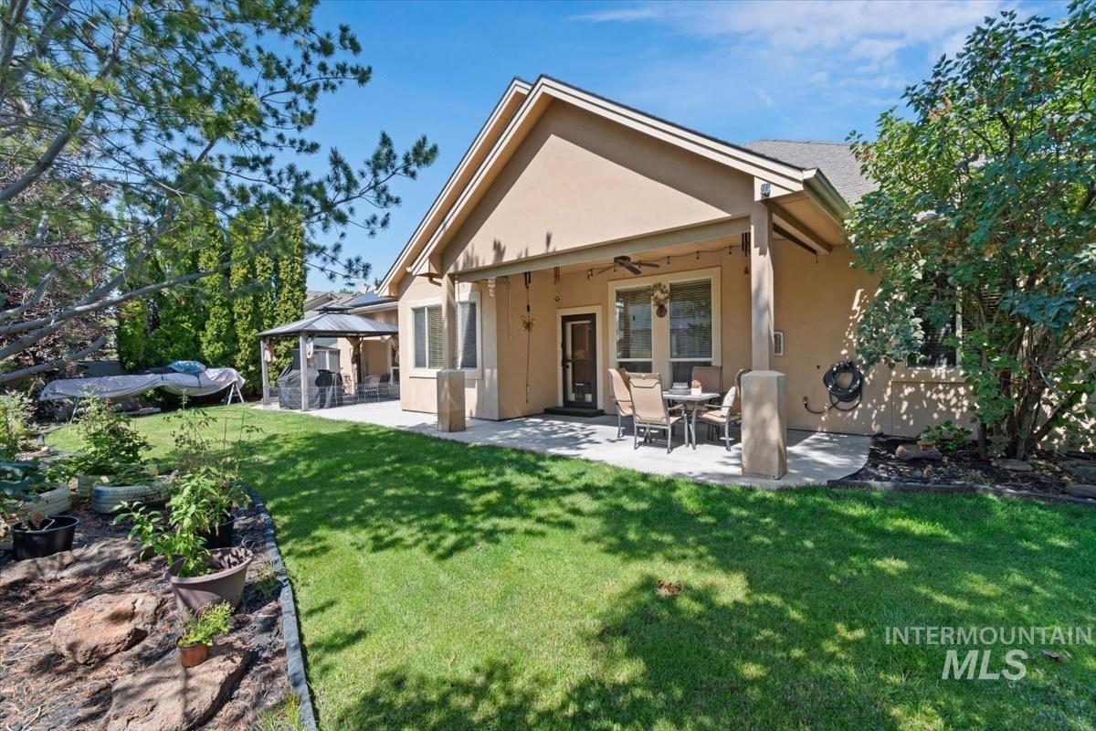 3889 S Lamone Way, Meridian, Idaho 83642, 3 Bedrooms, 3 Bathrooms, Residential For Sale, Price $699,900,MLS 98998148