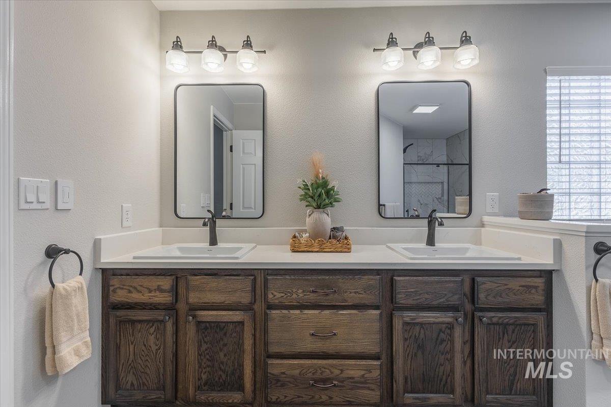 920 N ASHFORD, Nampa, Idaho 83687, 3 Bedrooms, 2 Bathrooms, Residential For Sale, Price $849,900,MLS 98998149