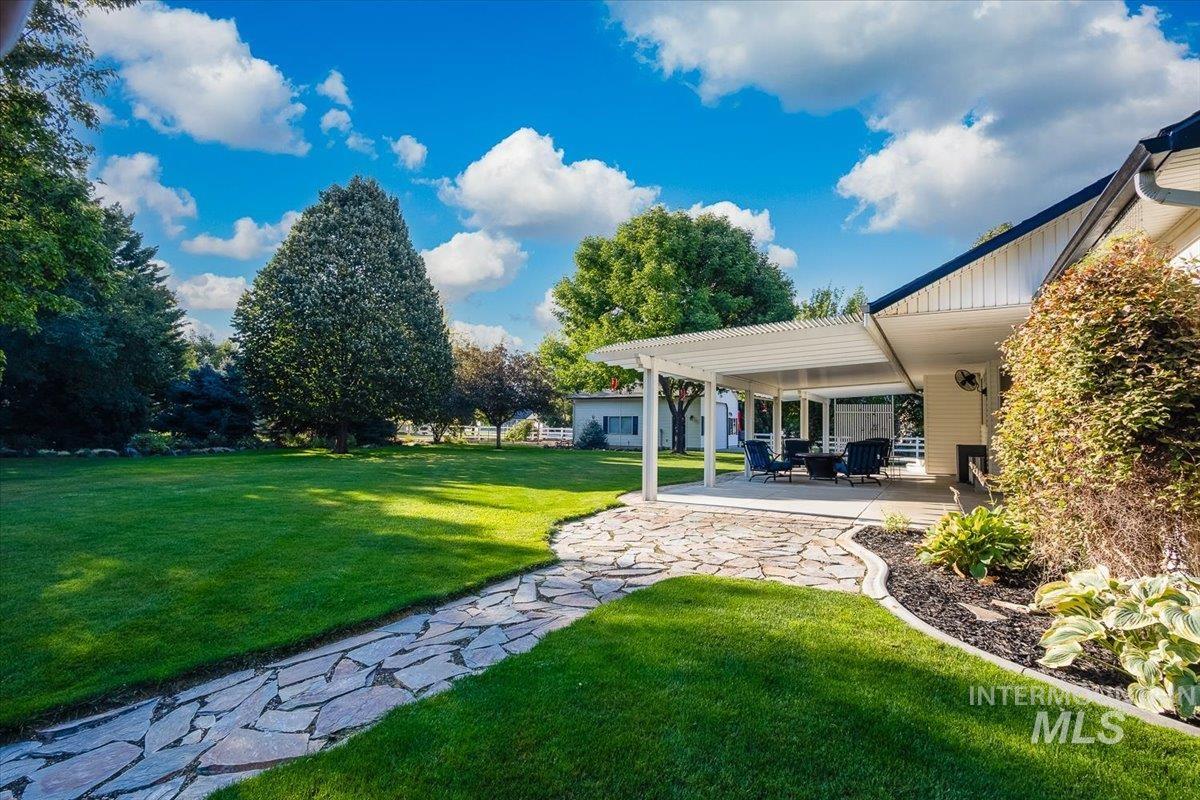 920 N ASHFORD, Nampa, Idaho 83687, 3 Bedrooms, 2 Bathrooms, Residential For Sale, Price $849,900,MLS 98998149
