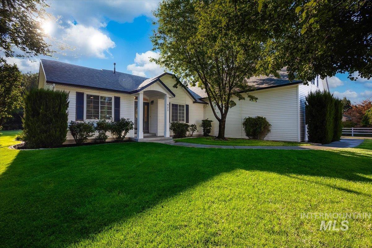 920 N ASHFORD, Nampa, Idaho 83687, 3 Bedrooms, 2 Bathrooms, Residential For Sale, Price $849,900,MLS 98998149