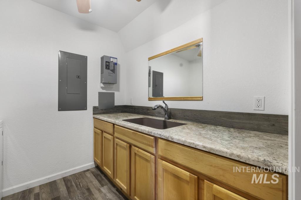 2348 E 2050 N, Twin Falls, Idaho 83301, 1 Bedroom, 1 Bathroom, Residential For Sale, Price $220,000,MLS 98998155