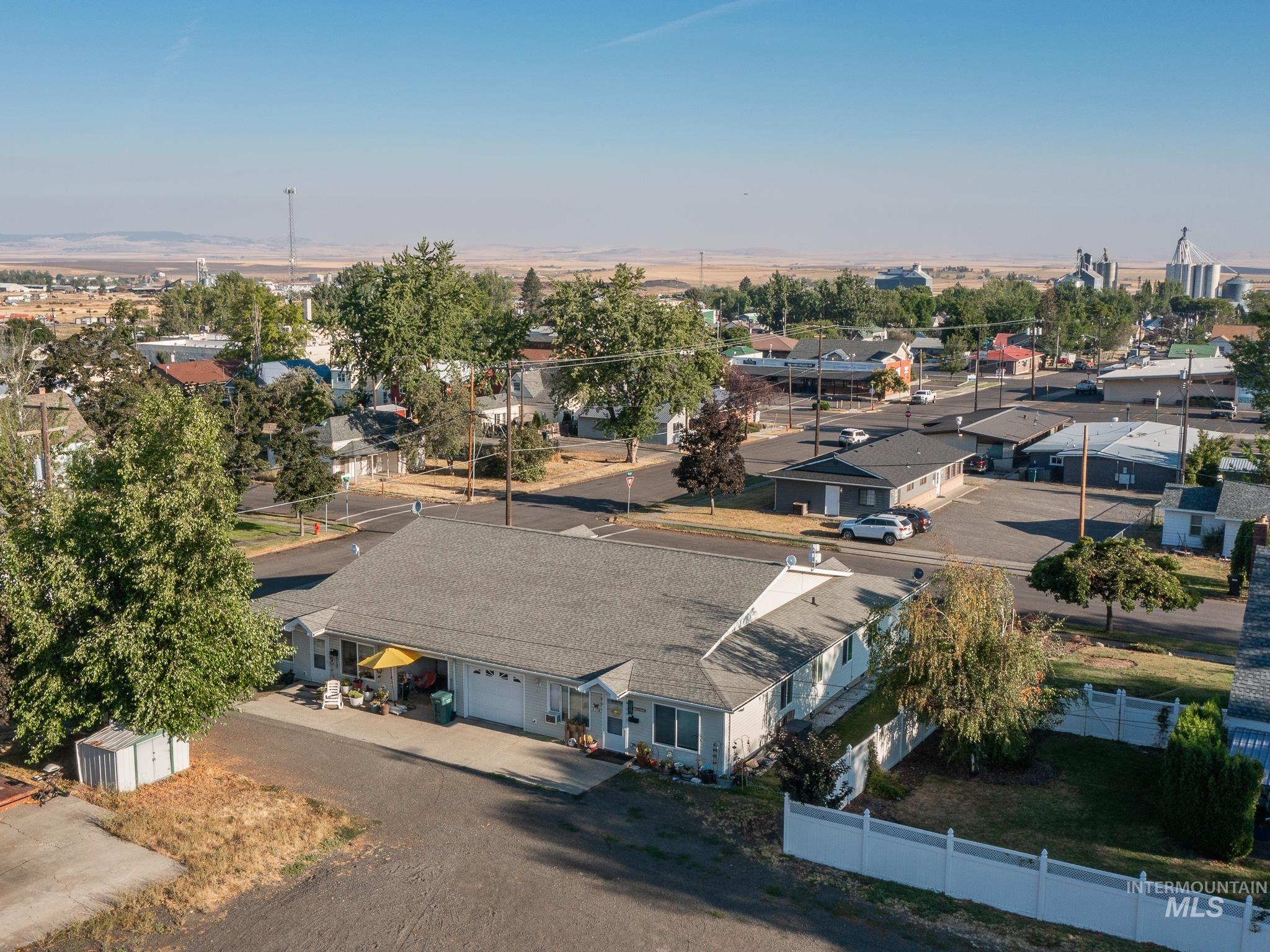 408 W South St, Grangeville, Idaho 83530, 8 Bedrooms, 4 Bathrooms, Residential For Sale, Price $595,000,MLS 98998158