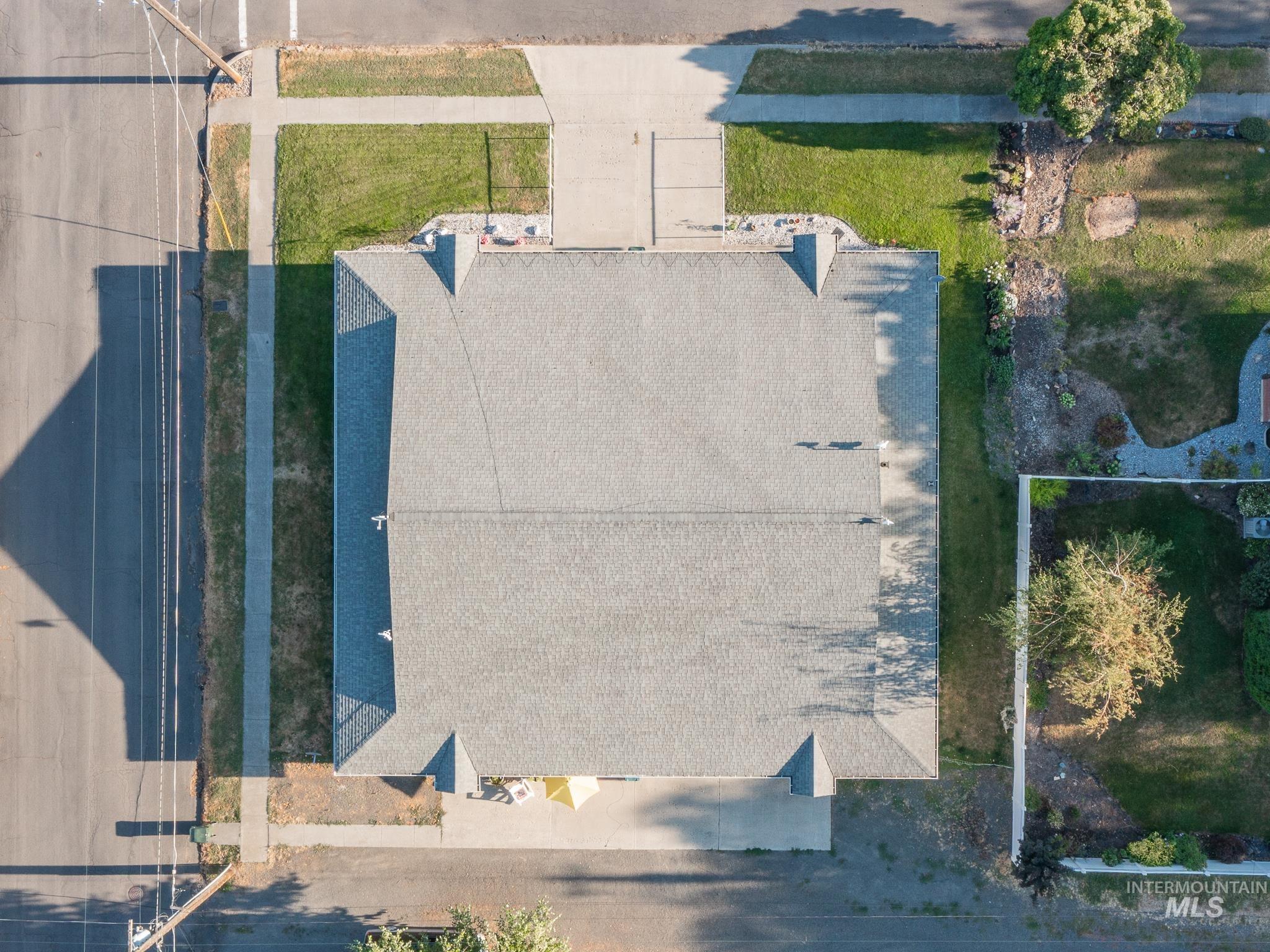 408 W South St, Grangeville, Idaho 83530, 8 Bedrooms, 4 Bathrooms, Residential For Sale, Price $595,000,MLS 98998158