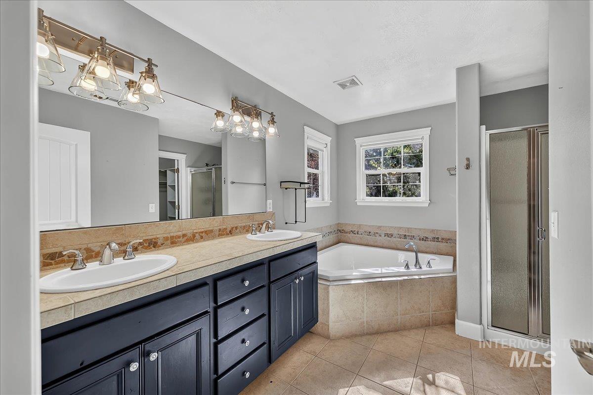 1210 W Cobblefield, Meridian, Idaho 83646, 4 Bedrooms, 2.5 Bathrooms, Residential For Sale, Price $539,900,MLS 98998159