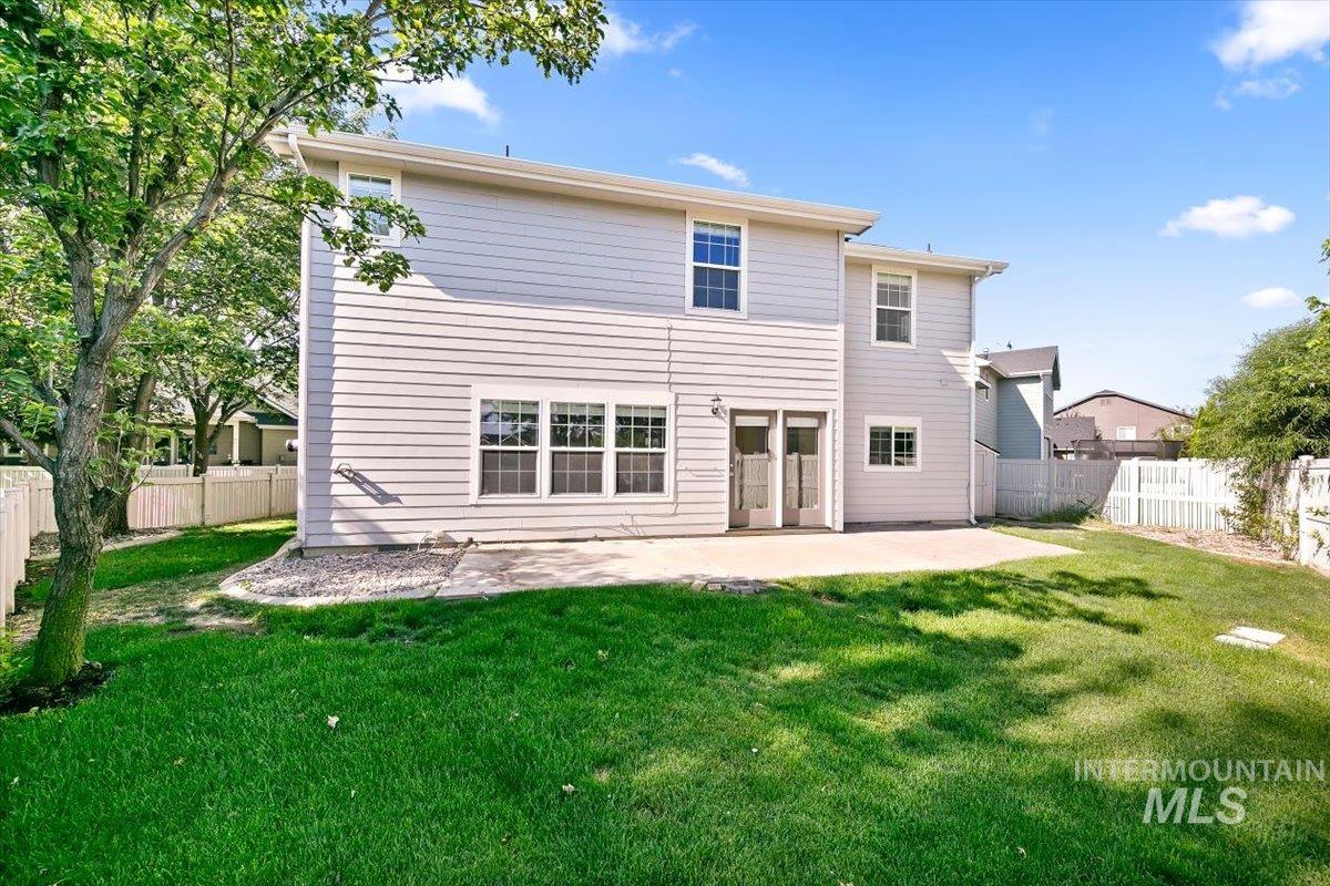 1210 W Cobblefield, Meridian, Idaho 83646, 4 Bedrooms, 2.5 Bathrooms, Residential For Sale, Price $539,900,MLS 98998159