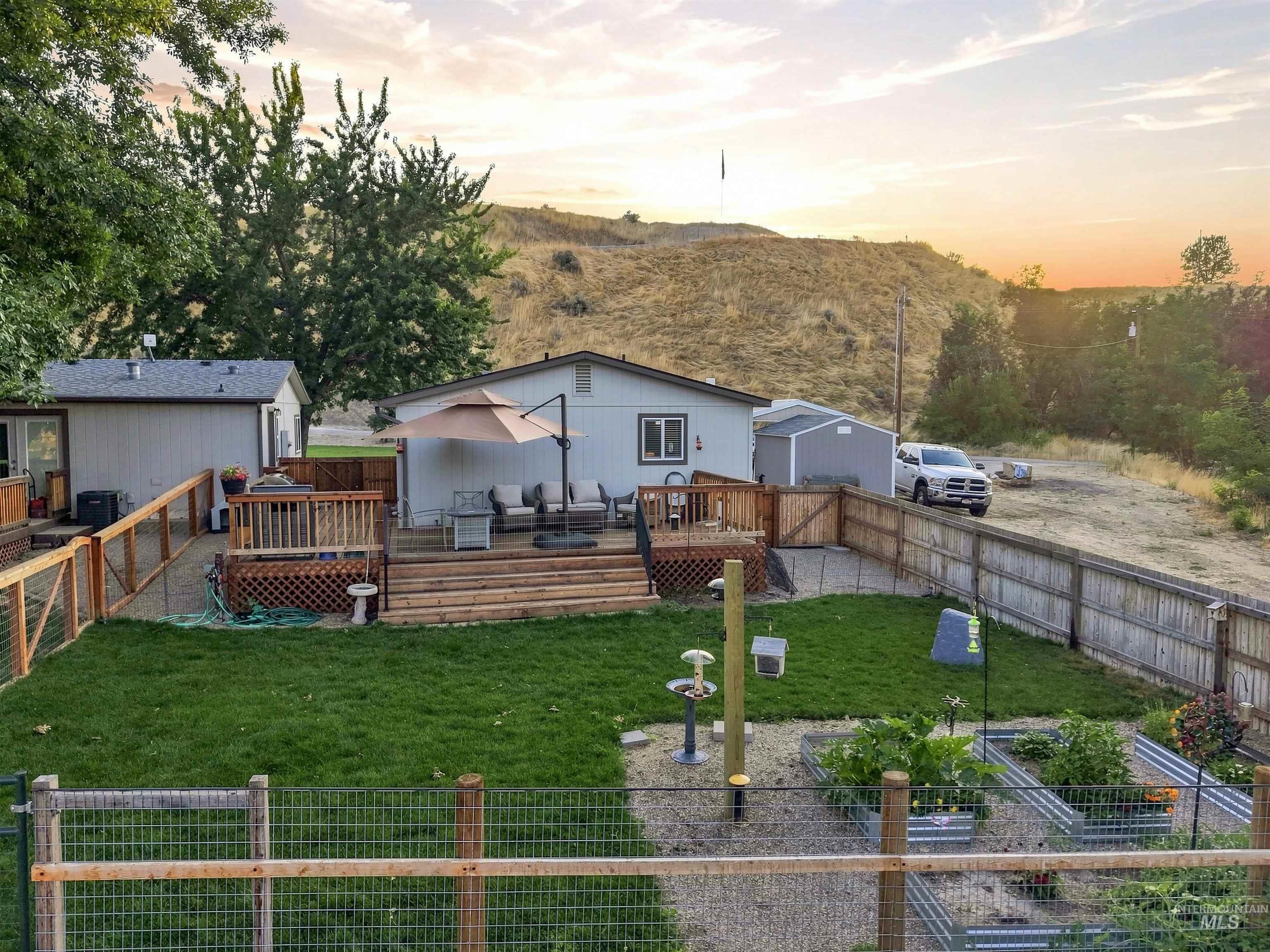 4940 W South Slope Rd, Emmett, Idaho 83617, 4 Bedrooms, 3 Bathrooms, Residential For Sale, Price $679,500, 98998161