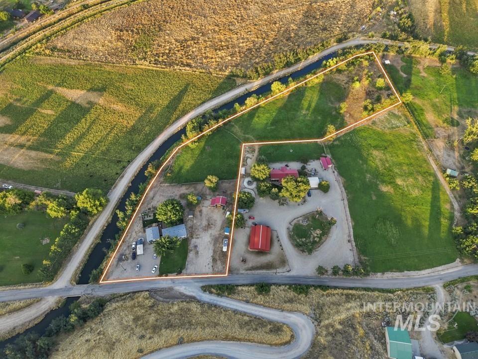 4940 W South Slope Rd, Emmett, Idaho 83617, 4 Bedrooms, 3 Bathrooms, Residential For Sale, Price $679,500, 98998161