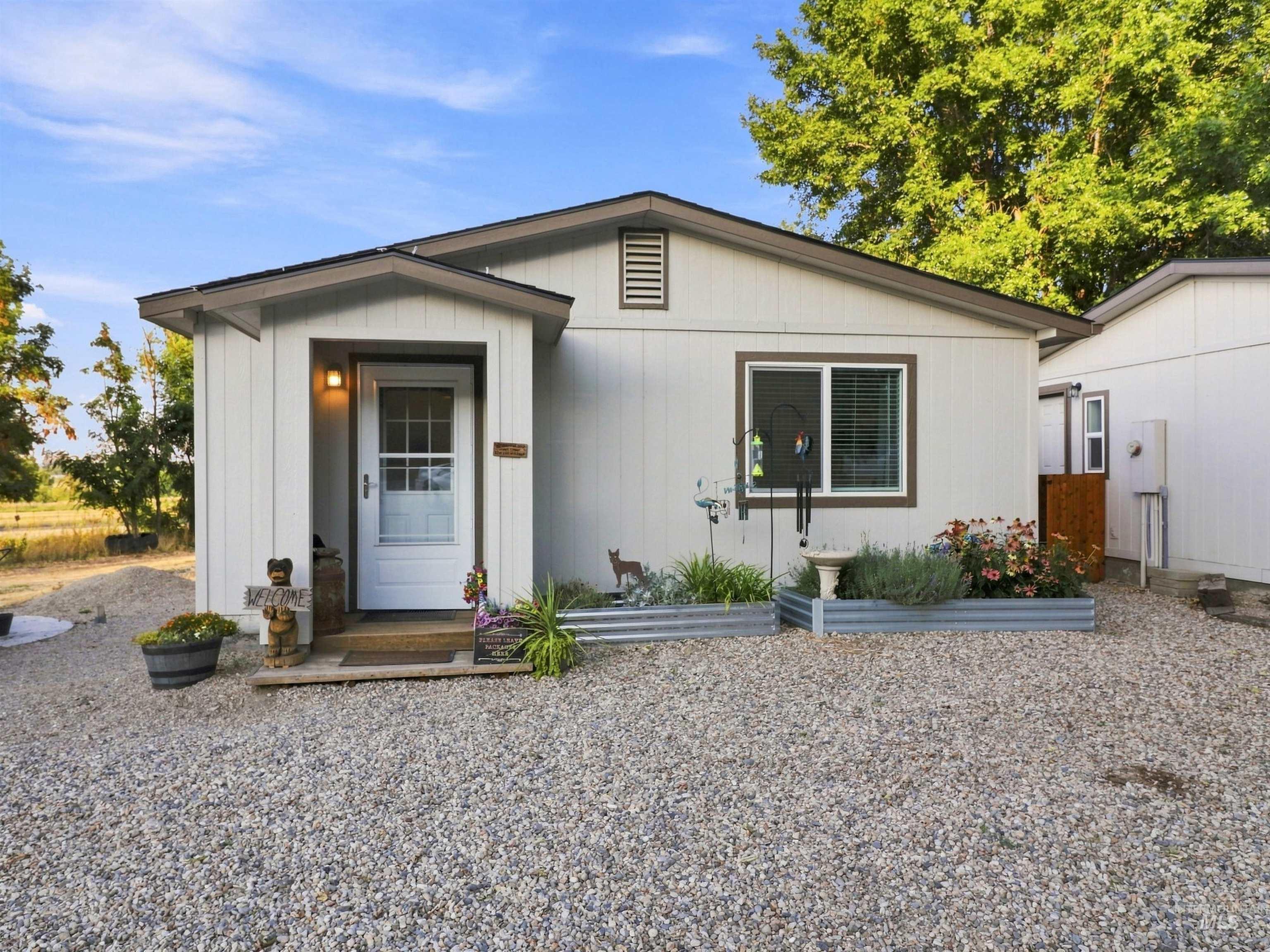 4940 W South Slope Rd, Emmett, Idaho 83617, 4 Bedrooms, 3 Bathrooms, Residential For Sale, Price $679,500, 98998161