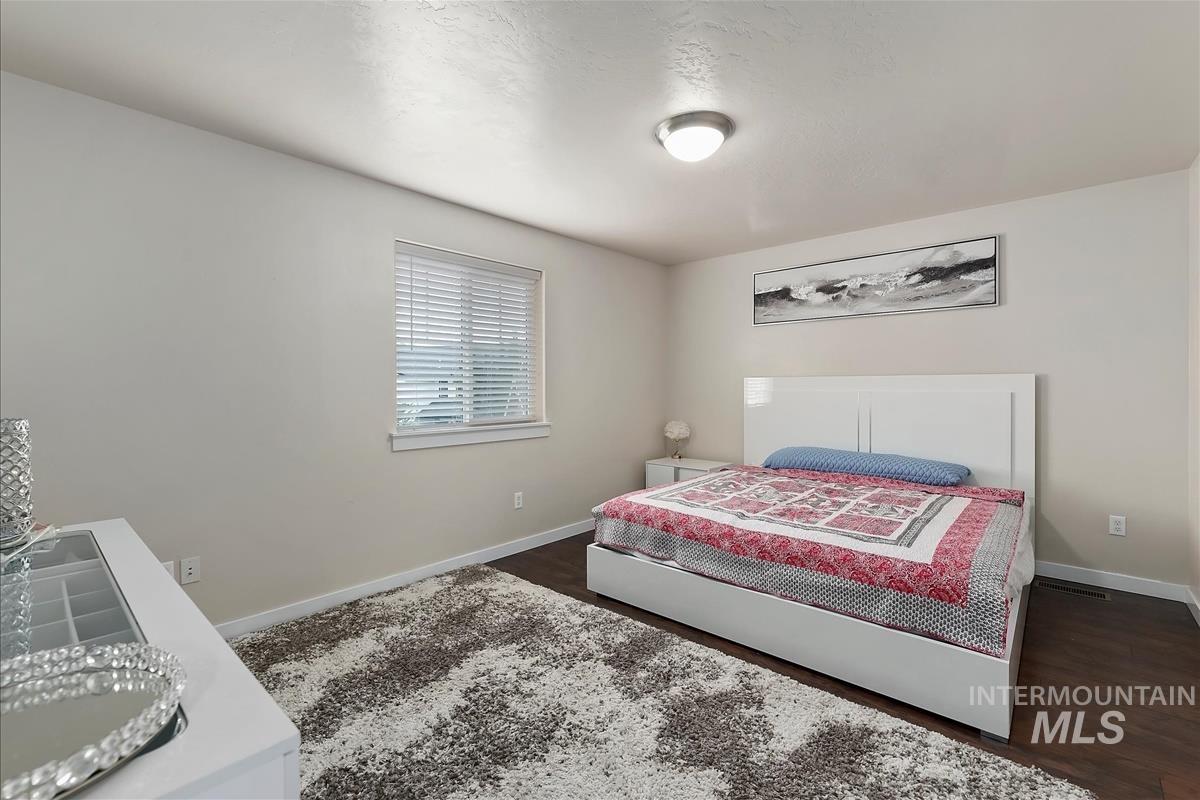 7364 W Spur Court, Boise, Idaho 83709, 5 Bedrooms, 3 Bathrooms, Residential For Sale, Price $774,999,MLS 98998162