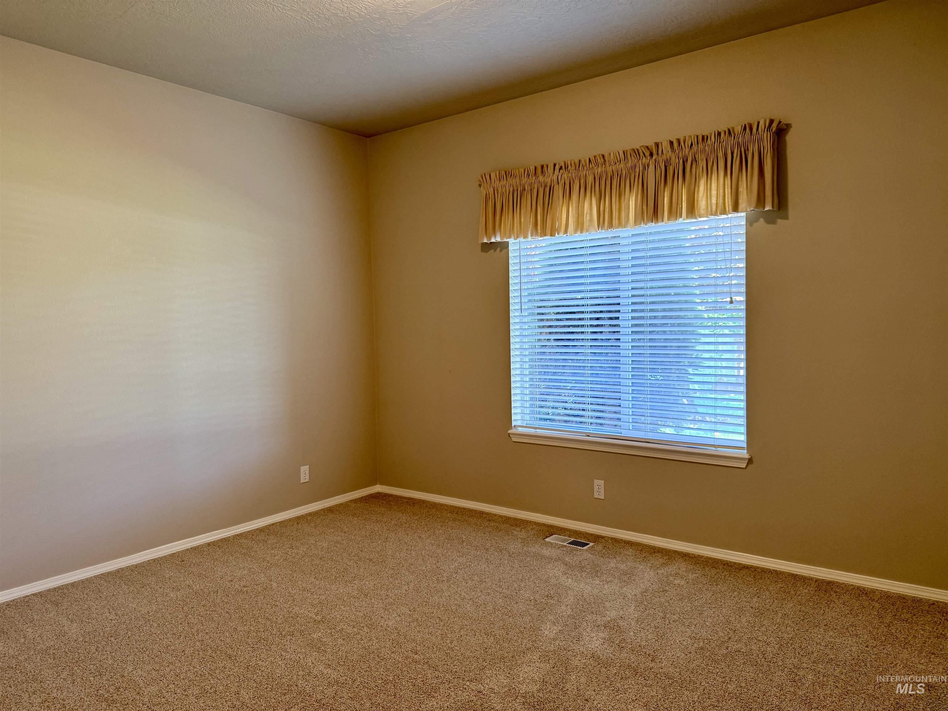 2918 E Green Canyon Dr, Meridian, Idaho 83642, 3 Bedrooms, 2.5 Bathrooms, Residential For Sale, Price $589,990,MLS 98998168