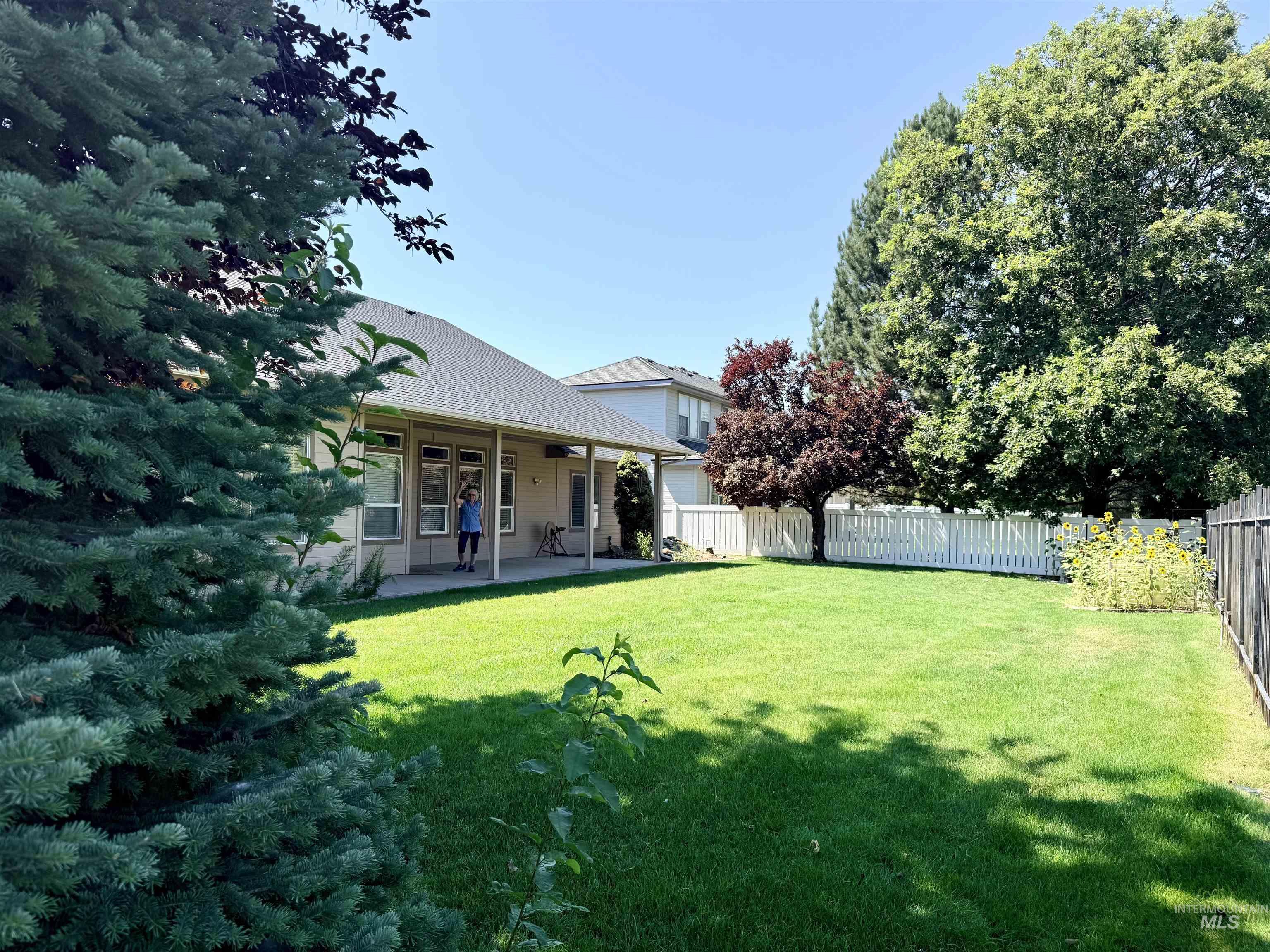2918 E Green Canyon Dr, Meridian, Idaho 83642, 3 Bedrooms, 2.5 Bathrooms, Residential For Sale, Price $589,990,MLS 98998168