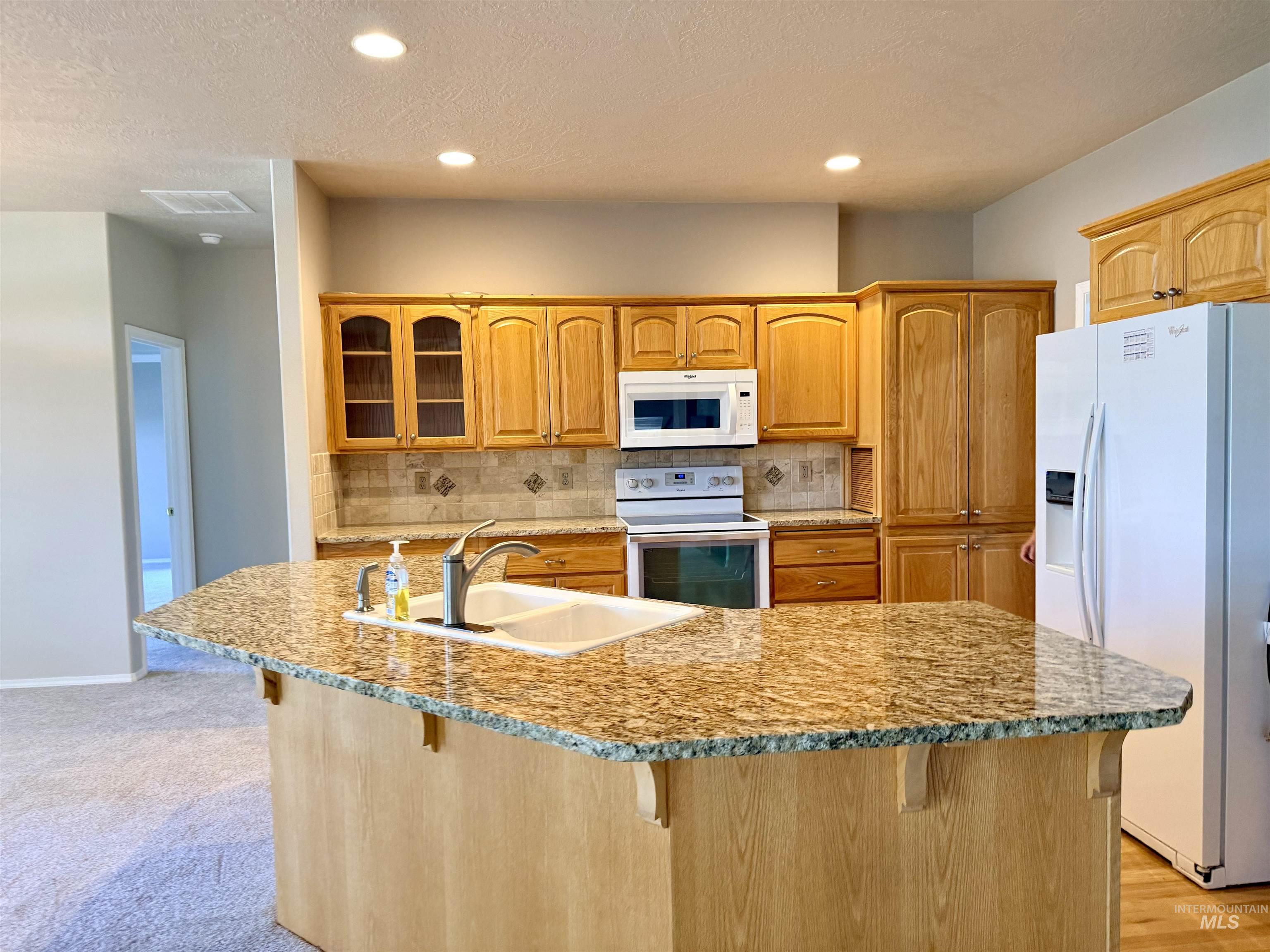 2918 E Green Canyon Dr, Meridian, Idaho 83642, 3 Bedrooms, 2.5 Bathrooms, Residential For Sale, Price $589,990,MLS 98998168