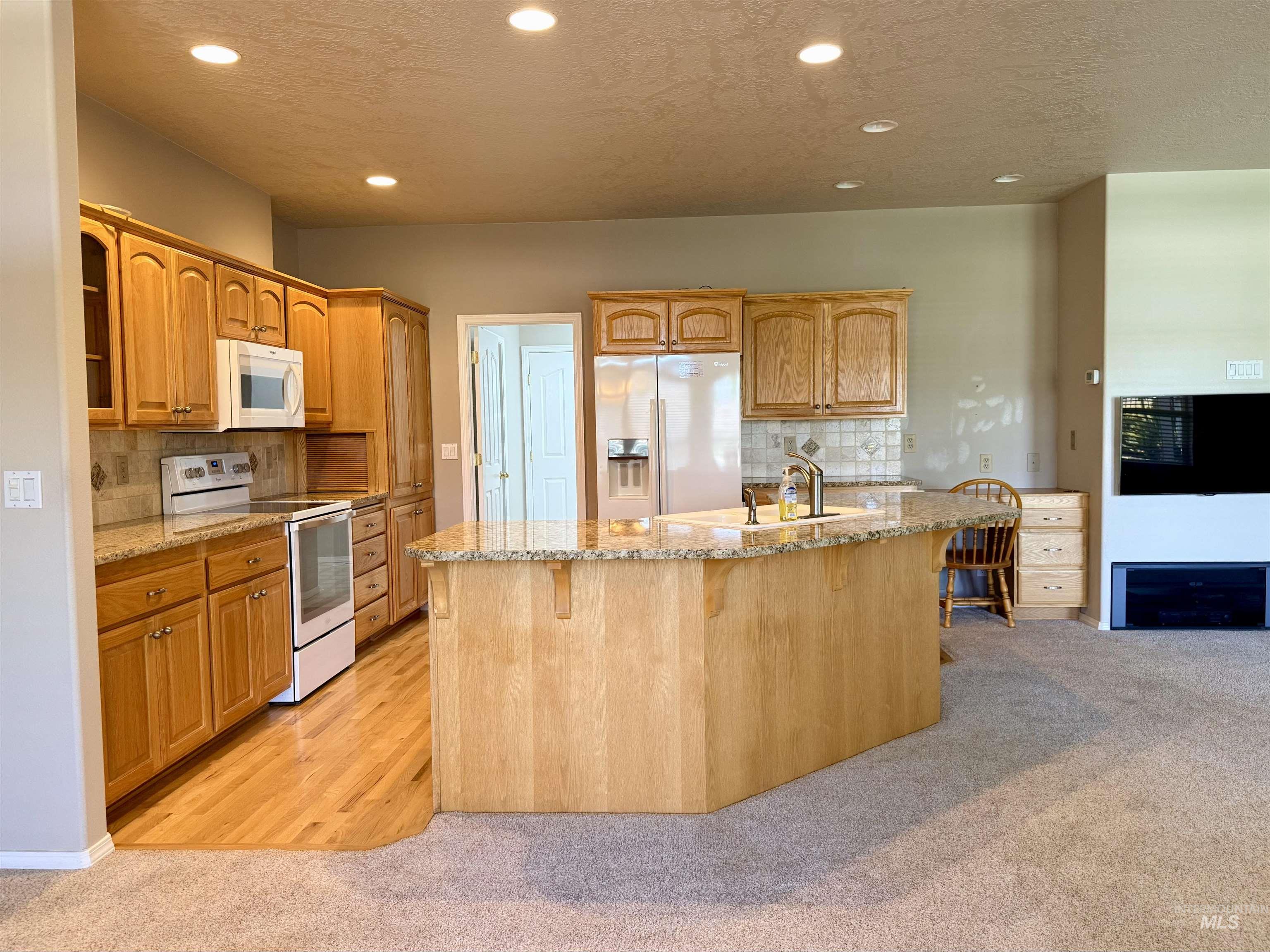 2918 E Green Canyon Dr, Meridian, Idaho 83642, 3 Bedrooms, 2.5 Bathrooms, Residential For Sale, Price $589,990,MLS 98998168