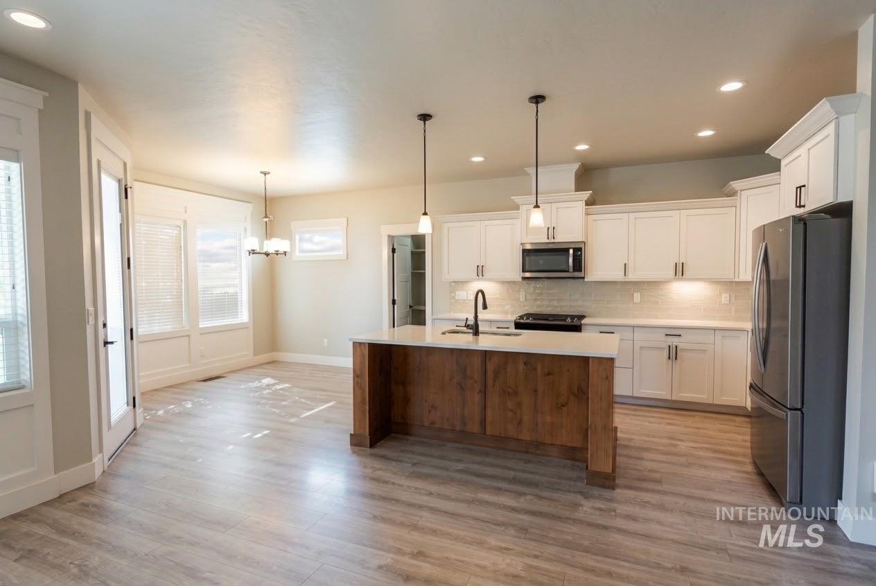 6961 S Kirra Pl, Boise, Idaho 83709, 4 Bedrooms, 2.5 Bathrooms, Residential For Sale, Price $589,900,MLS 98998169