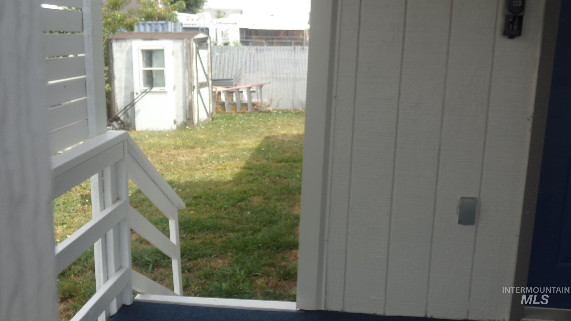 924 Vista Ave, Lewiston, Idaho 83501, 1 Bedroom, 1 Bathroom, Residential For Sale, Price $67,995, 98998175