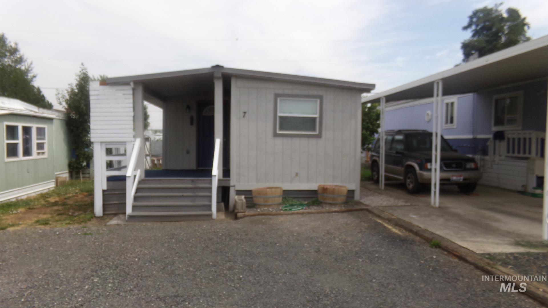 924 Vista Ave, Lewiston, Idaho 83501, 1 Bedroom, 1 Bathroom, Residential For Sale, Price $67,995, 98998175