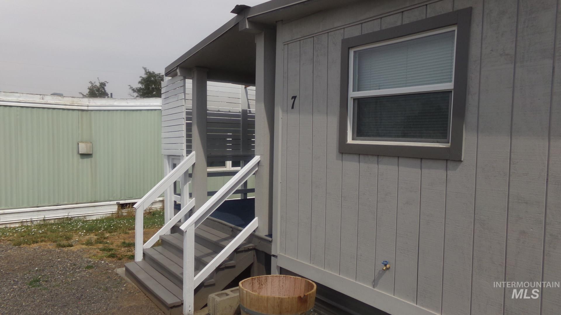924 Vista Ave, Lewiston, Idaho 83501, 1 Bedroom, 1 Bathroom, Residential For Sale, Price $67,995, 98998175