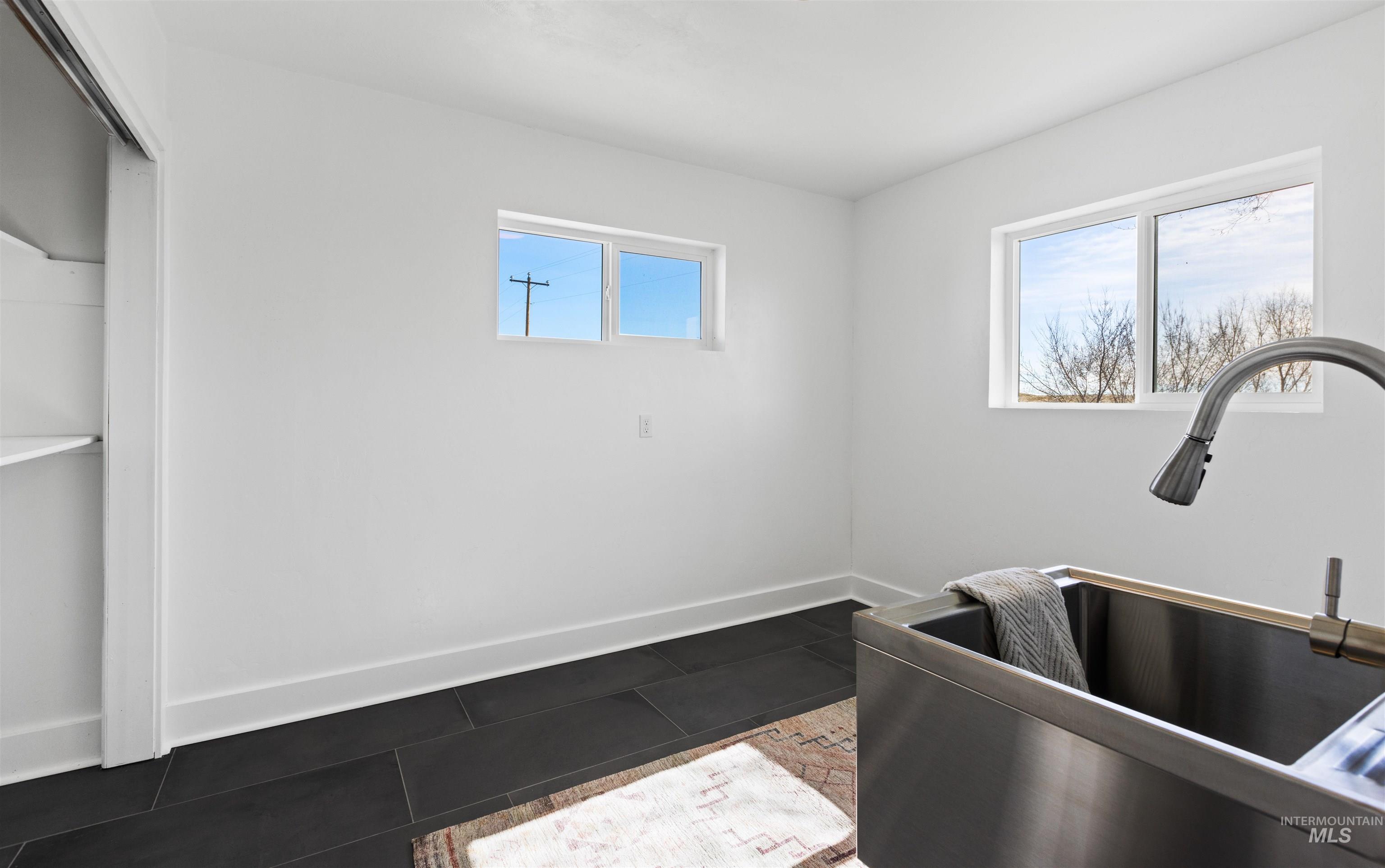 29862 Emmett Rd, Caldwell, Idaho 83607, 4 Bedrooms, 2.5 Bathrooms, Residential For Sale, Price $774,900,MLS 98998176