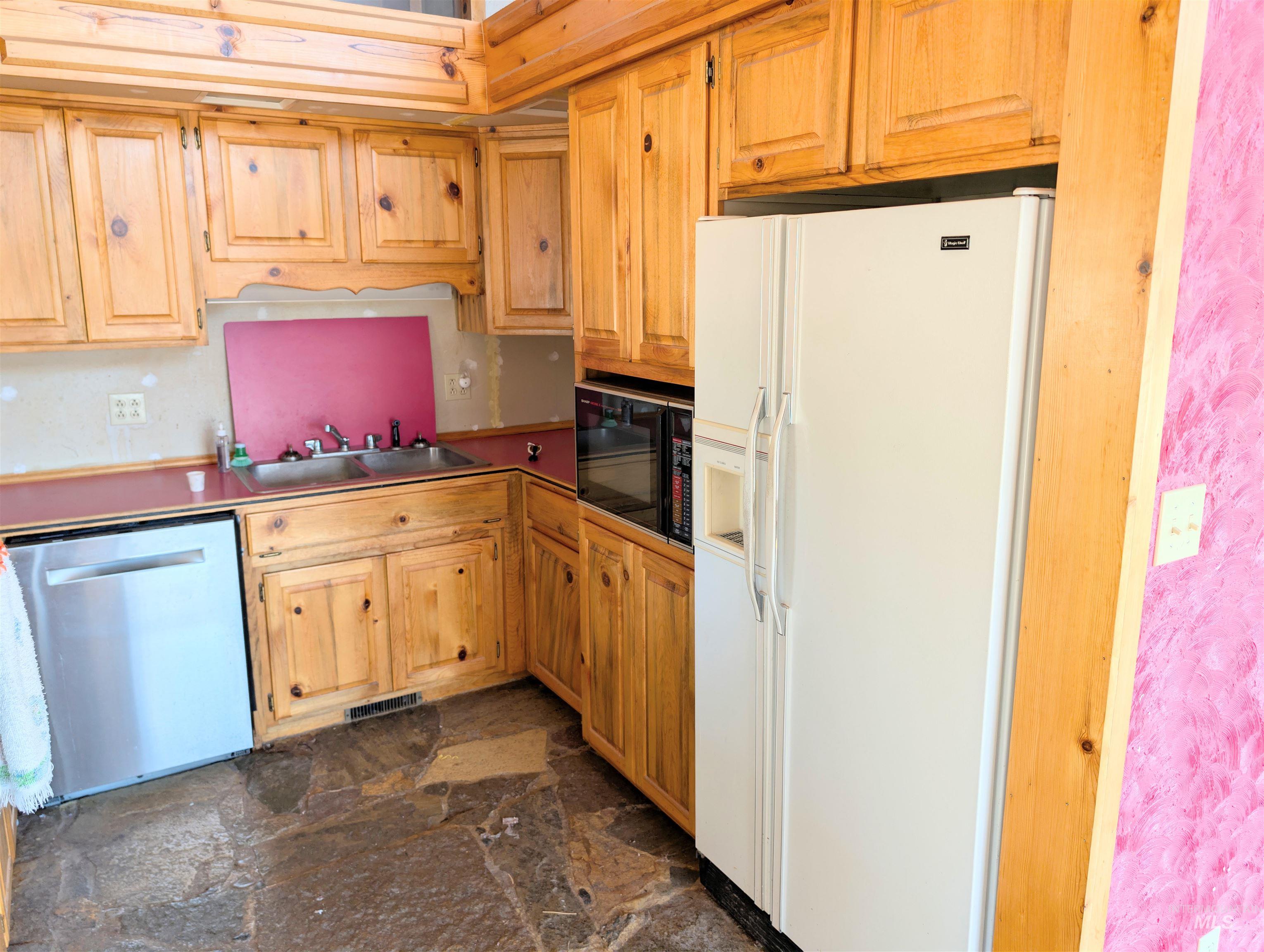 116 Derby Rd, Bellevue, Idaho 83313, 2 Bedrooms, 1 Bathroom, Residential For Sale, Price $499,000,MLS 98998178