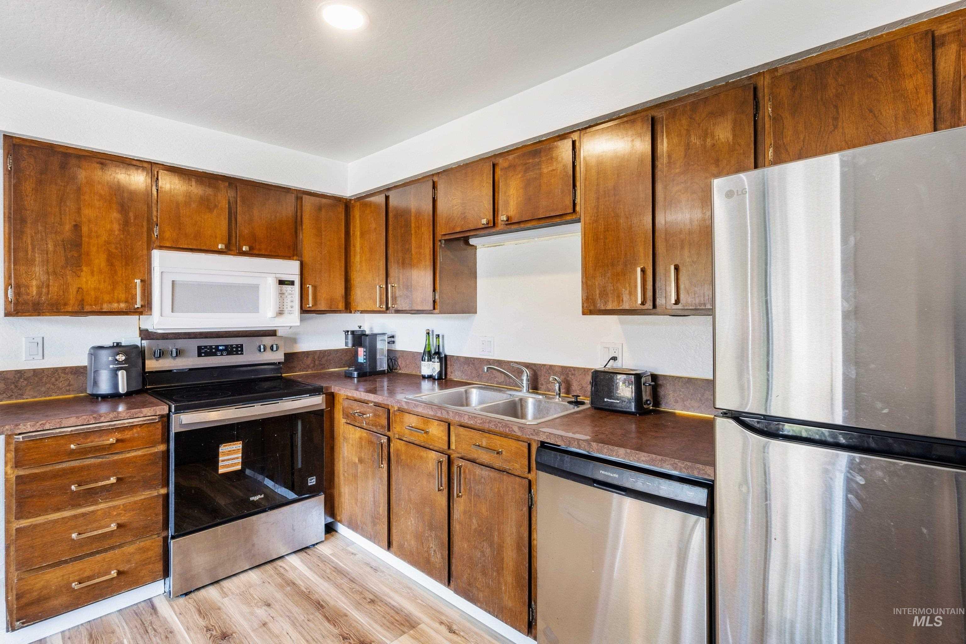 508 E. Washington Ave., Nampa, Idaho 83686, 2 Bedrooms, 1 Bathroom, Residential For Sale, Price $324,900,MLS 98998179