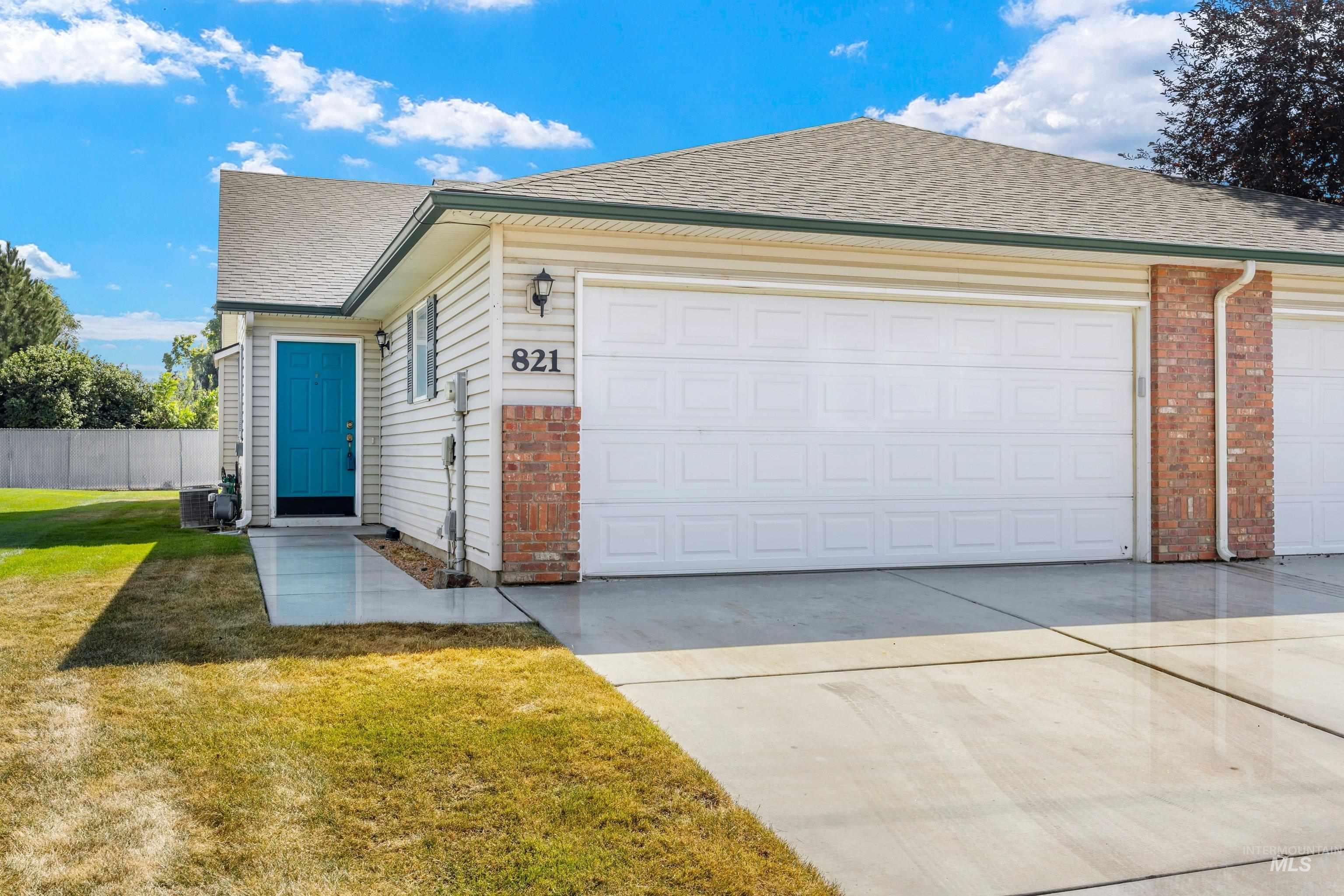 821 E. Maine Ave., Nampa, Idaho 83686, 3 Bedrooms, 2 Bathrooms, Residential For Sale, Price $299,900,MLS 98998180