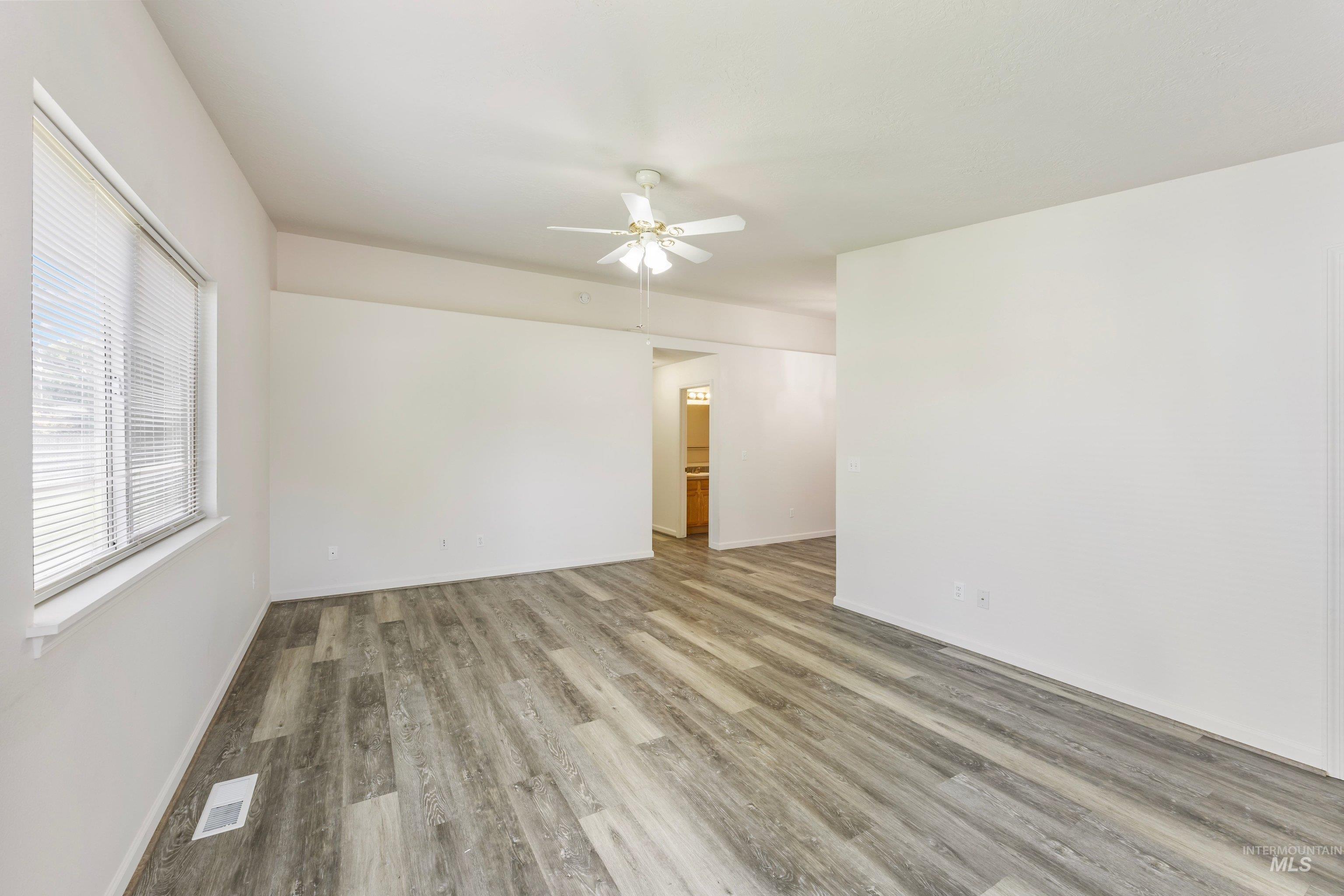 821 E. Maine Ave., Nampa, Idaho 83686, 3 Bedrooms, 2 Bathrooms, Residential For Sale, Price $299,900,MLS 98998180
