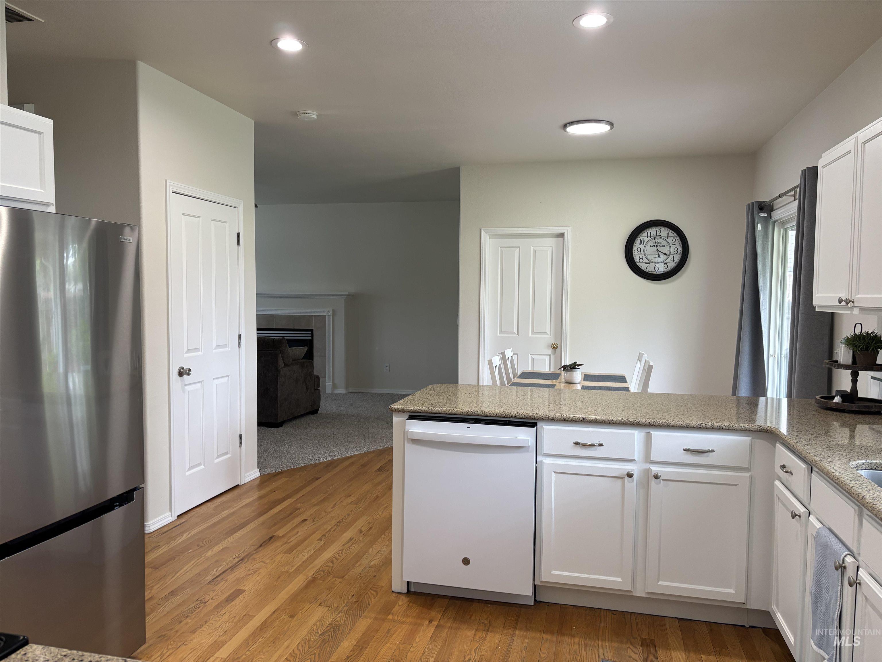 650 Teton Drive, Mountain Home, Idaho 83647, 3 Bedrooms, 2.5 Bathrooms, Residential For Sale, Price $389,900,MLS 98998185