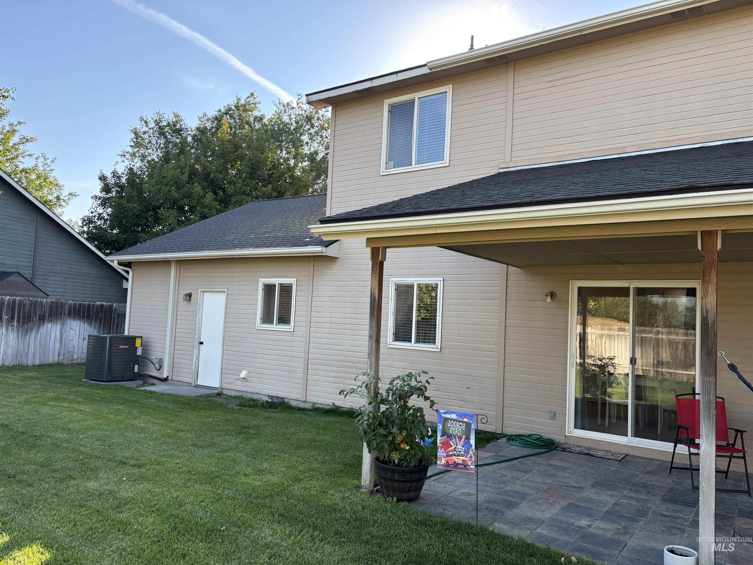 650 Teton Drive, Mountain Home, Idaho 83647, 3 Bedrooms, 2.5 Bathrooms, Residential For Sale, Price $389,900,MLS 98998185
