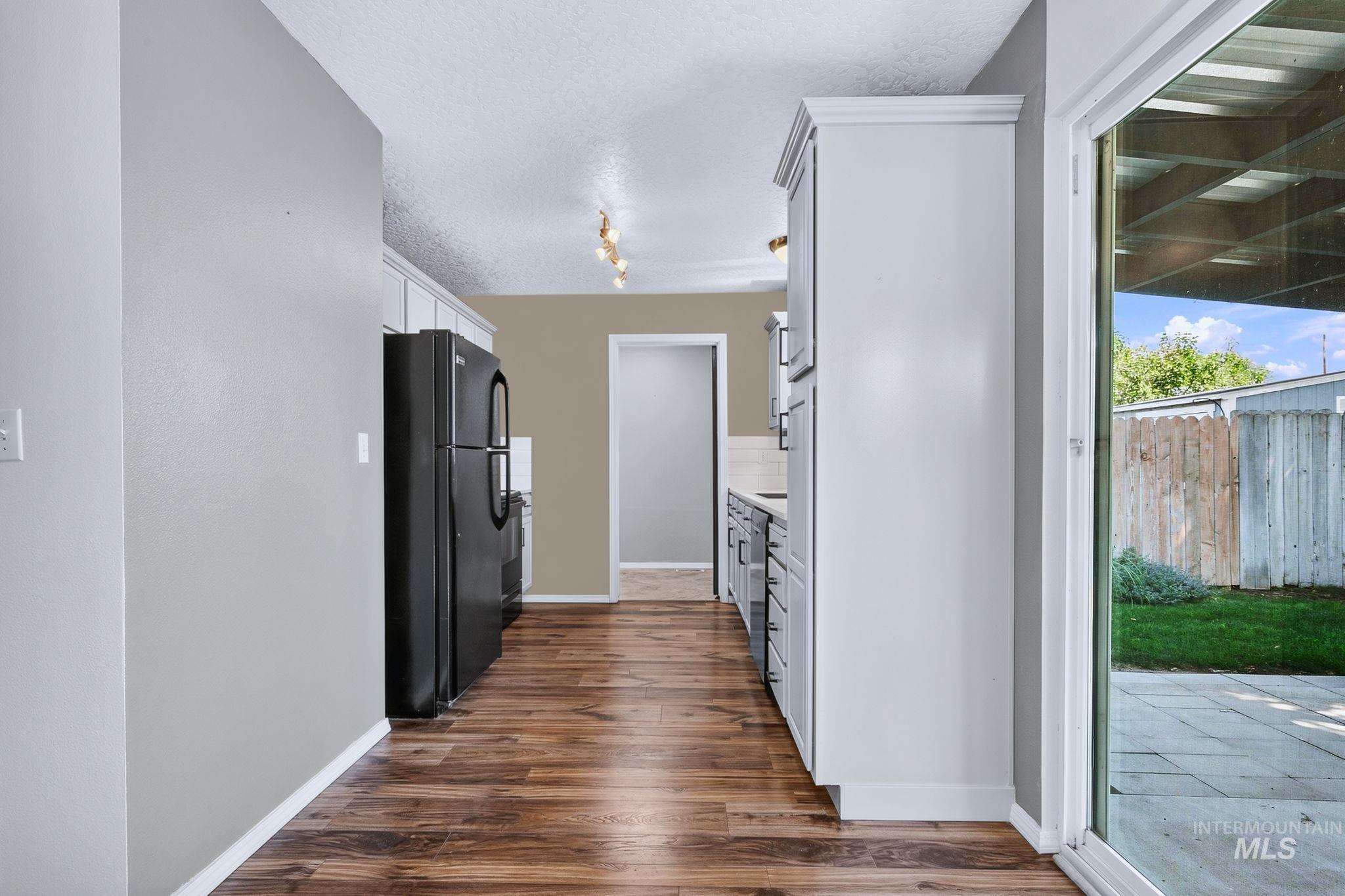 715 E. Maryland Ave, Nampa, Idaho 83686, 2 Bedrooms, 1 Bathroom, Residential For Sale, Price $300,000,MLS 98998187