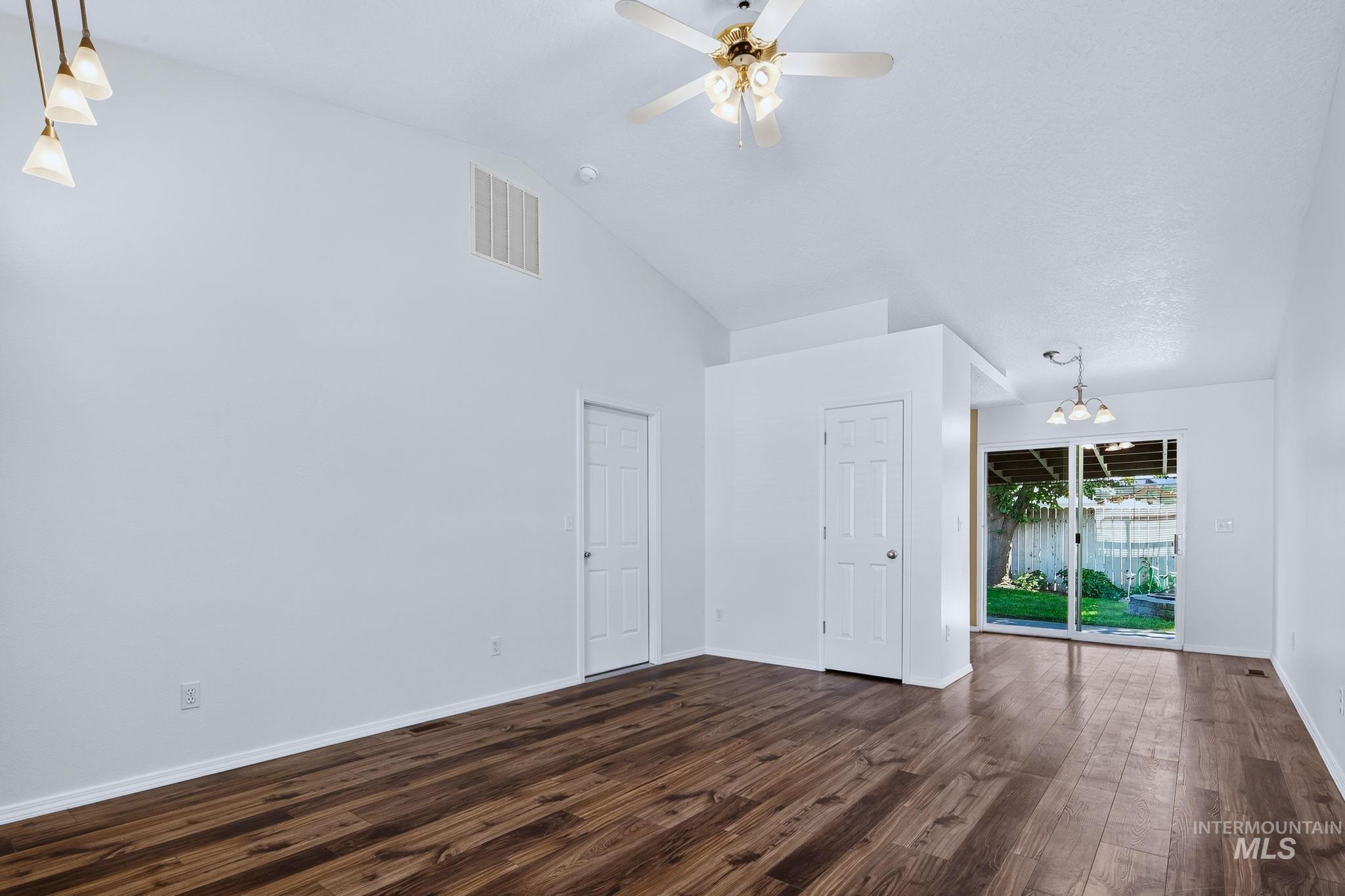 715 E. Maryland Ave, Nampa, Idaho 83686, 2 Bedrooms, 1 Bathroom, Residential For Sale, Price $300,000,MLS 98998187