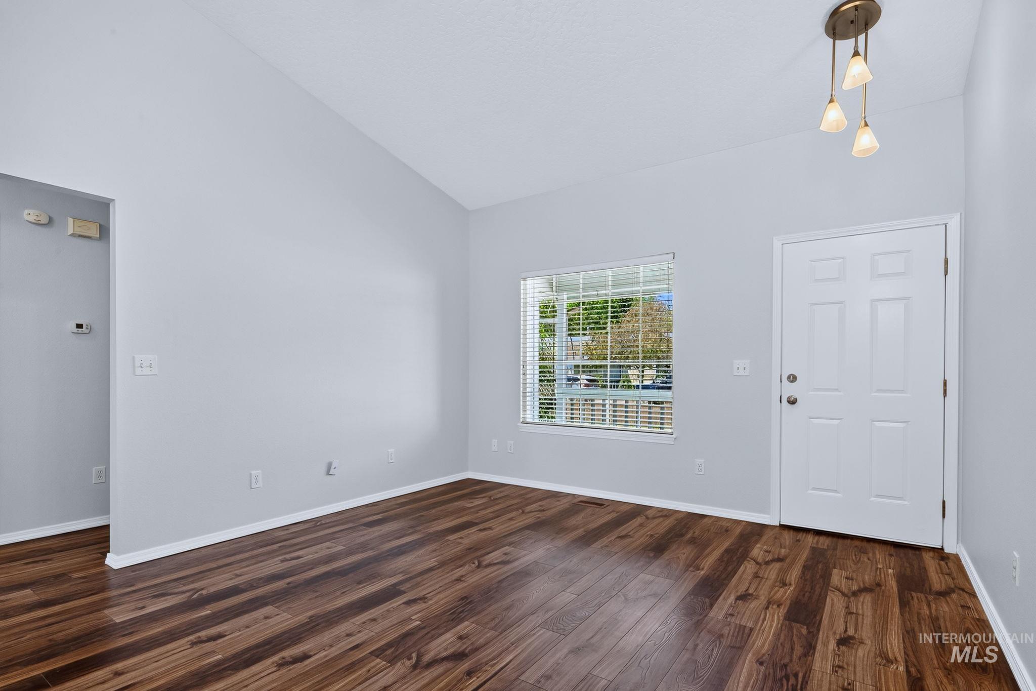 715 E. Maryland Ave, Nampa, Idaho 83686, 2 Bedrooms, 1 Bathroom, Residential For Sale, Price $300,000,MLS 98998187