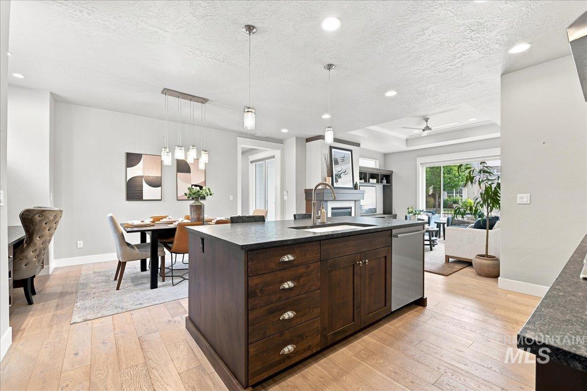 6151 N Winward Lane, Meridian, Idaho 83646, 3 Bedrooms, 2 Bathrooms, Residential For Sale, Price $570,000,MLS 98998189