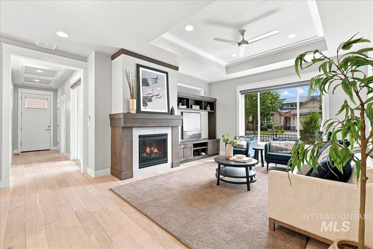6151 N Winward Lane, Meridian, Idaho 83646, 3 Bedrooms, 2 Bathrooms, Residential For Sale, Price $570,000,MLS 98998189