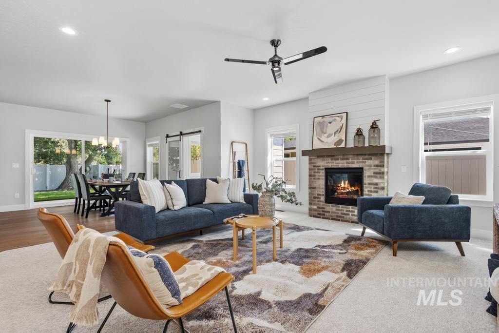 1250 N Parkshire Way, Meridian, Idaho 83642, 3 Bedrooms, 2.5 Bathrooms, Residential For Sale, Price $634,900,MLS 98998191