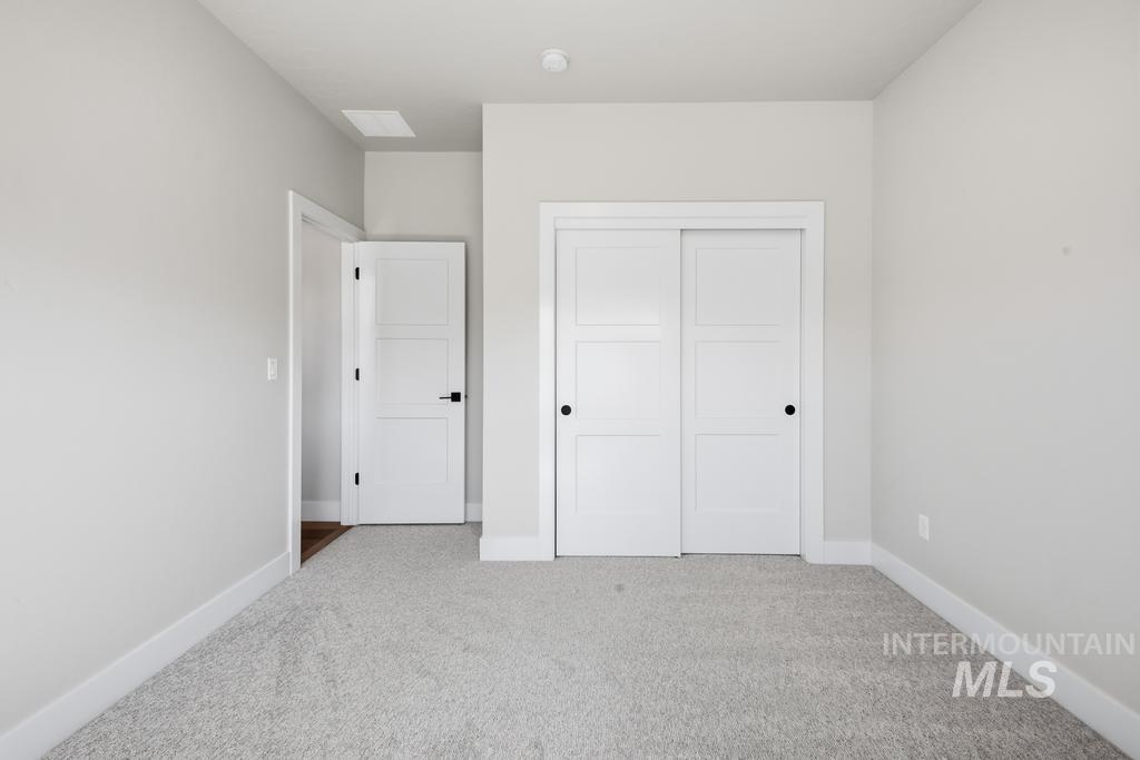 1250 N Parkshire Way, Meridian, Idaho 83642, 3 Bedrooms, 2.5 Bathrooms, Residential For Sale, Price $634,900,MLS 98998191