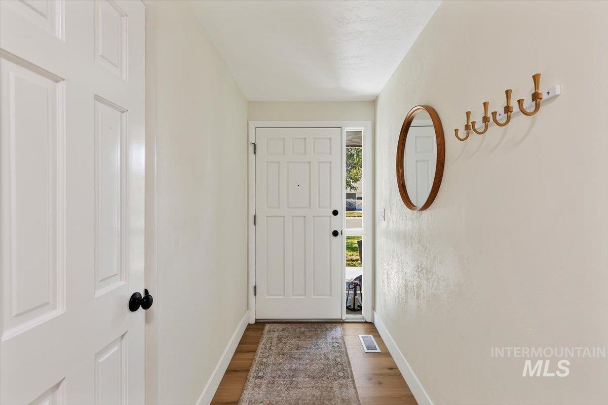 4959 S Umatilla Avenue, Boise, Idaho 83709, 3 Bedrooms, 2 Bathrooms, Residential For Sale, Price $550,000,MLS 98998193