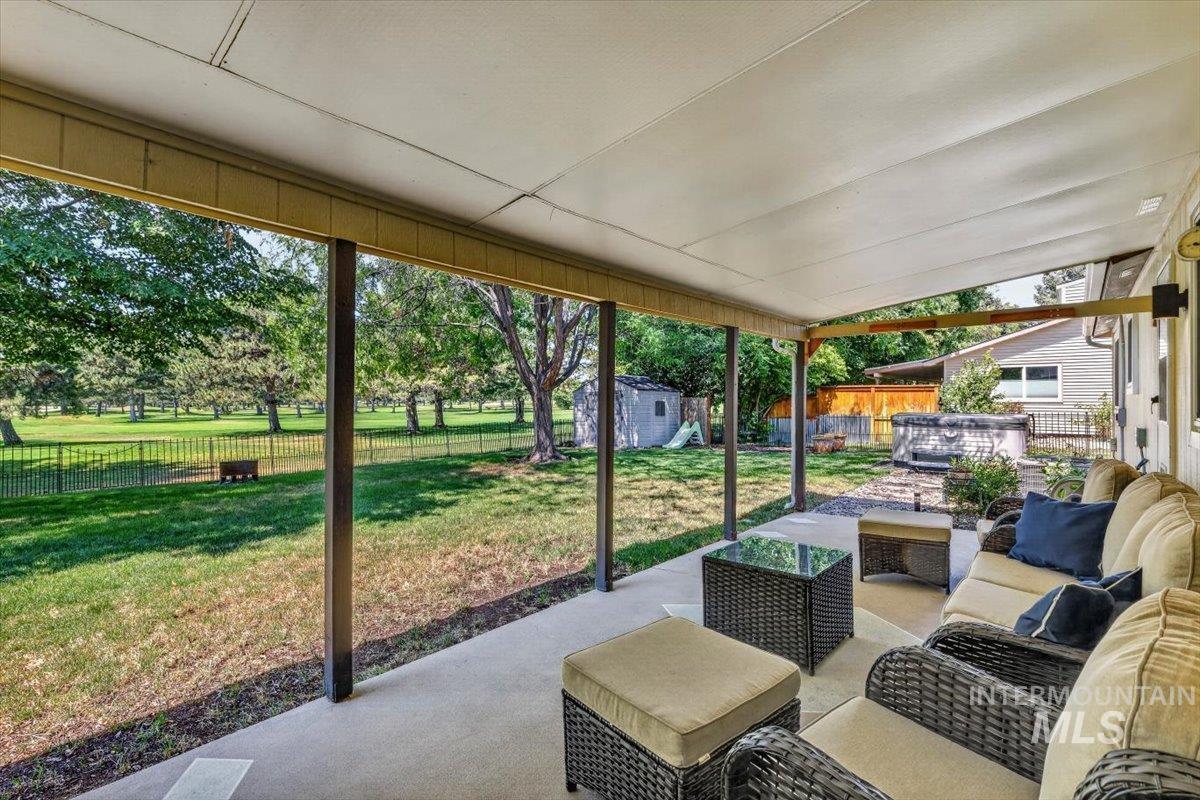 4959 S Umatilla Avenue, Boise, Idaho 83709, 3 Bedrooms, 2 Bathrooms, Residential For Sale, Price $550,000,MLS 98998193