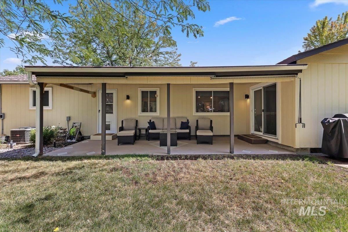 4959 S Umatilla Avenue, Boise, Idaho 83709, 3 Bedrooms, 2 Bathrooms, Residential For Sale, Price $550,000,MLS 98998193